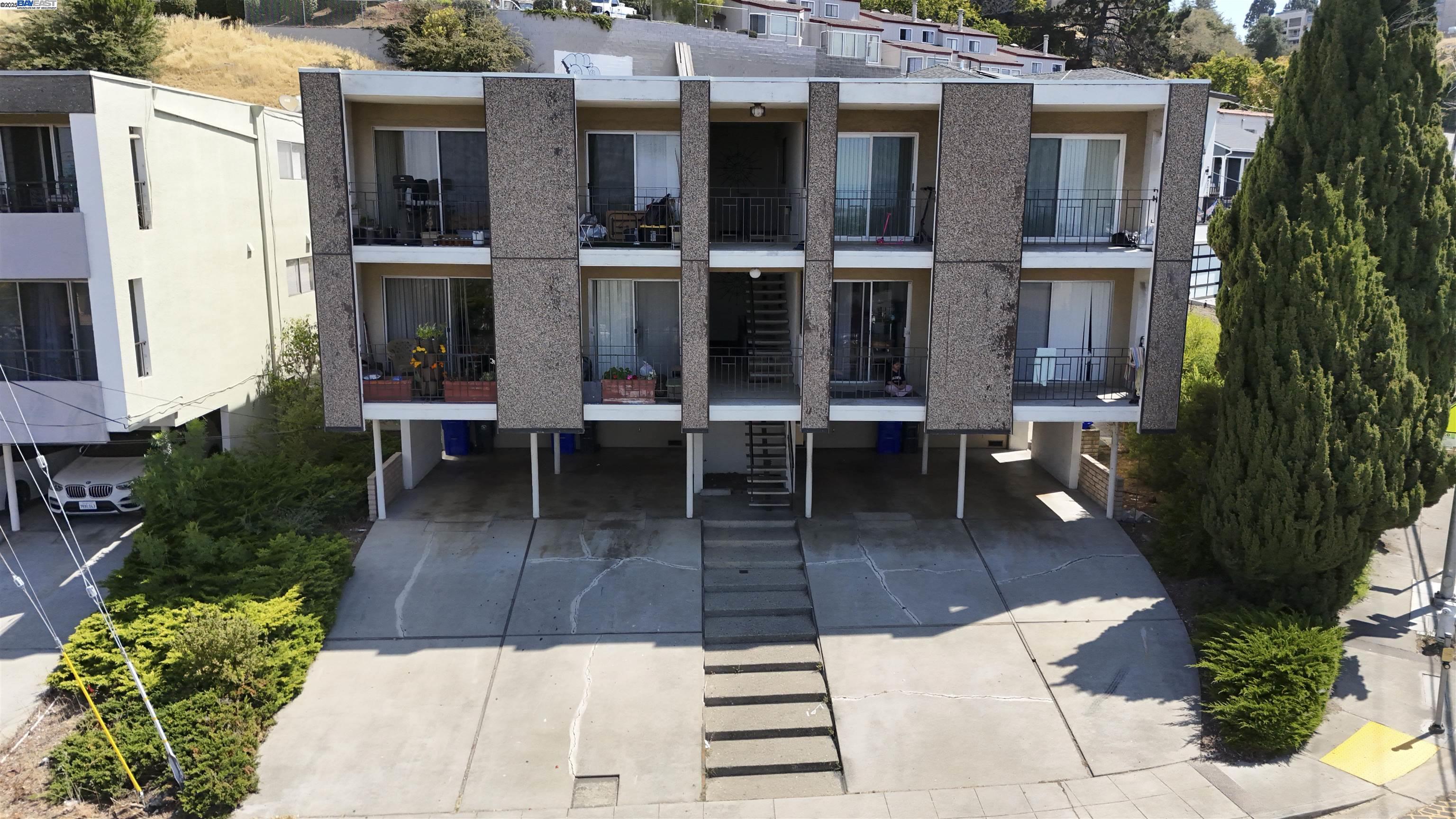 Detail Gallery Image 1 of 19 For 16320 Saratoga St, San Leandro,  CA 94578 - – Beds | – Baths