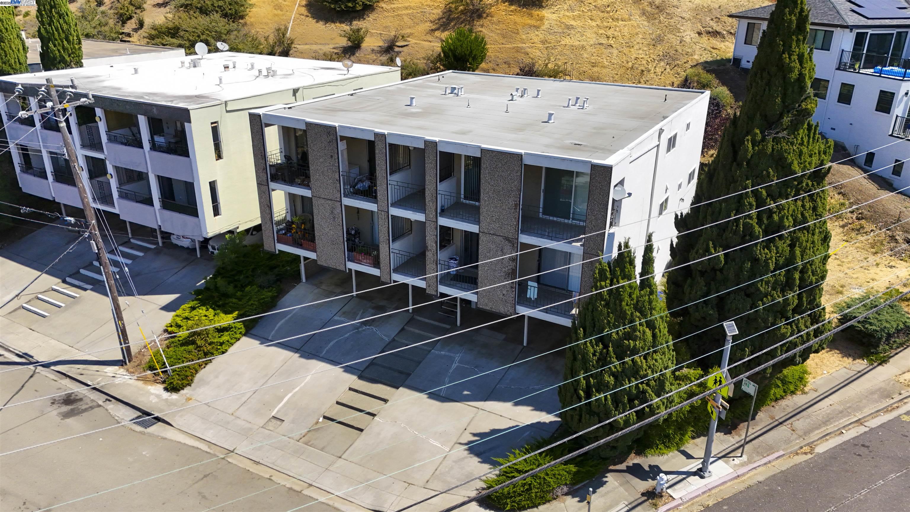Detail Gallery Image 2 of 19 For 16320 Saratoga St, San Leandro,  CA 94578 - – Beds | – Baths