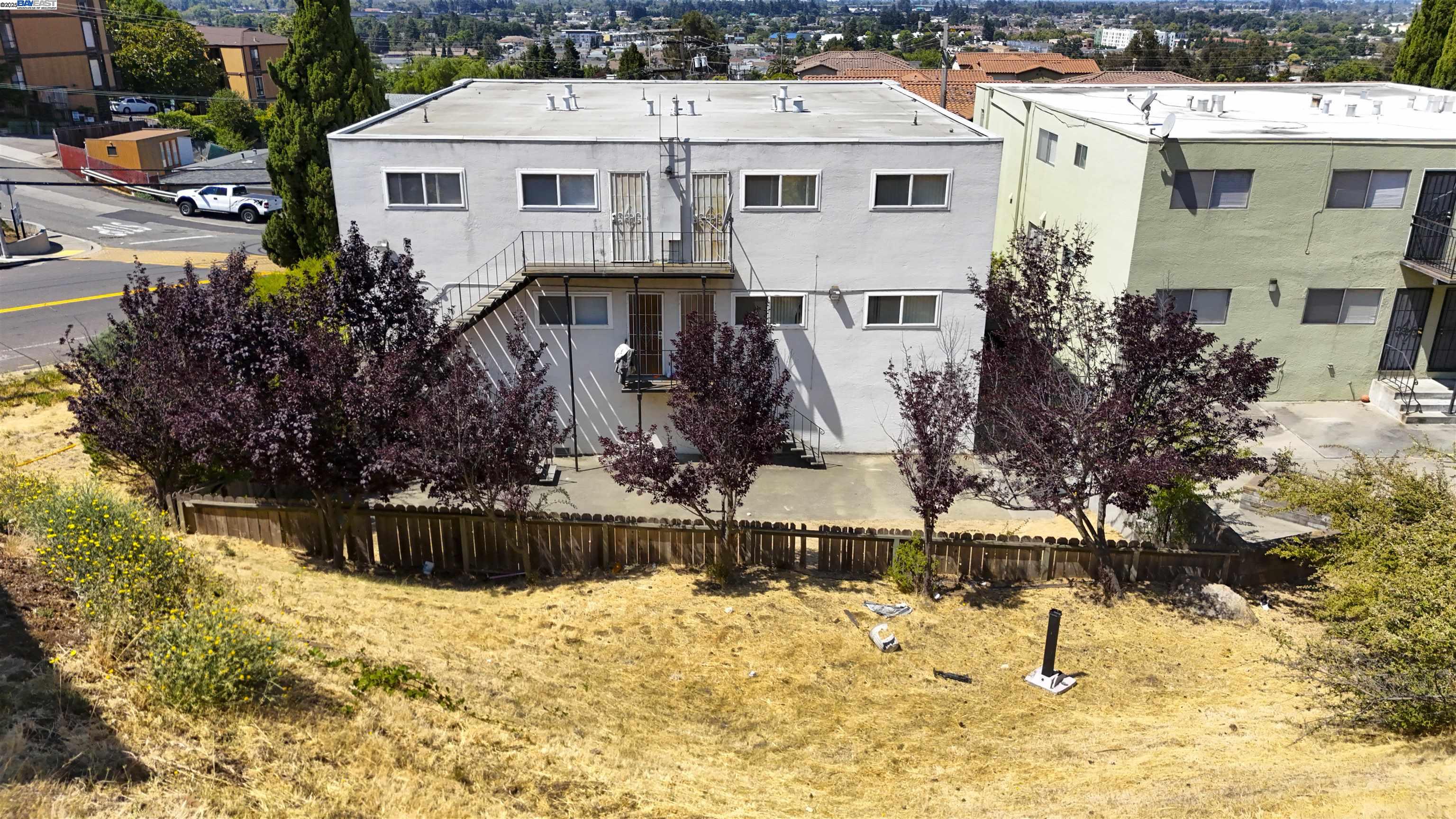 Detail Gallery Image 6 of 19 For 16320 Saratoga St, San Leandro,  CA 94578 - – Beds | – Baths
