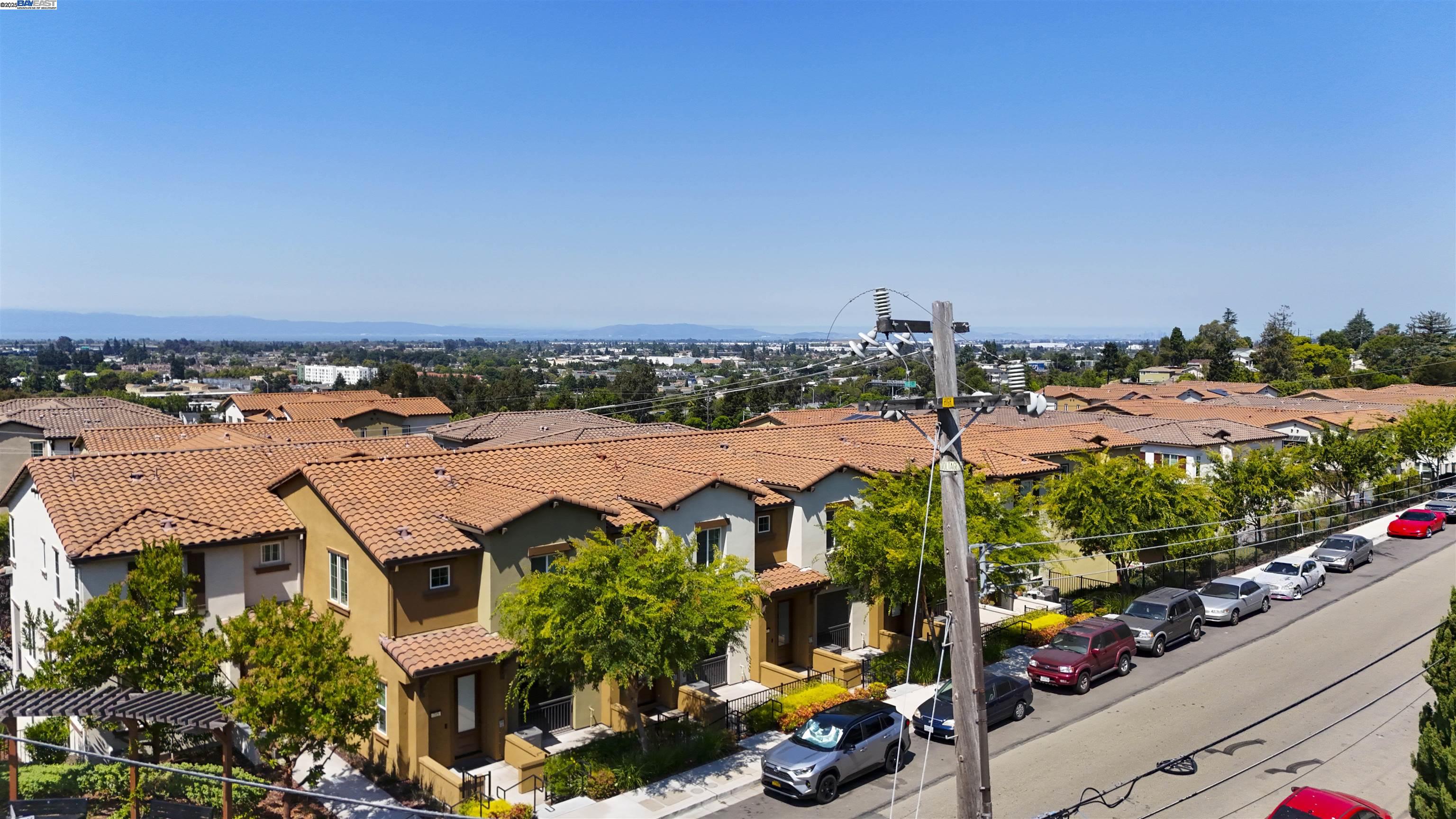 Detail Gallery Image 8 of 19 For 16320 Saratoga St, San Leandro,  CA 94578 - – Beds | – Baths