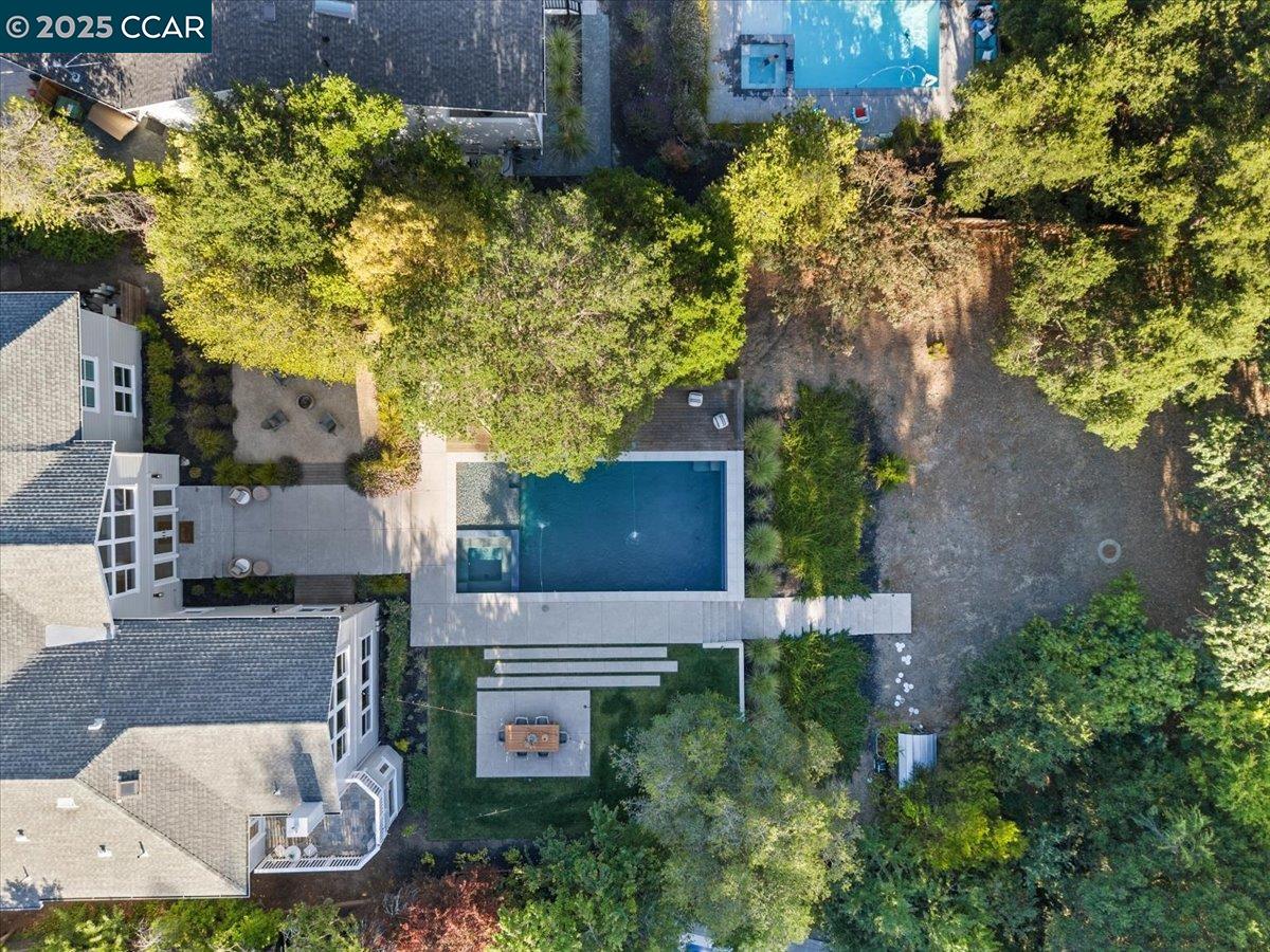 Detail Gallery Image 44 of 44 For 121 Meadow View Rd, Orinda,  CA 94563-3249 - 5 Beds | 3 Baths