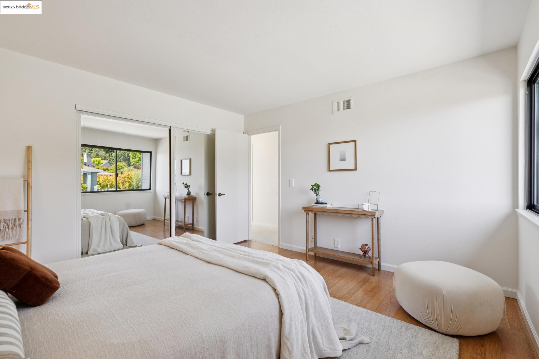 Detail Gallery Image 44 of 58 For 6109 Ridgemont Dr, Oakland,  CA 94619 - 4 Beds | 2/1 Baths