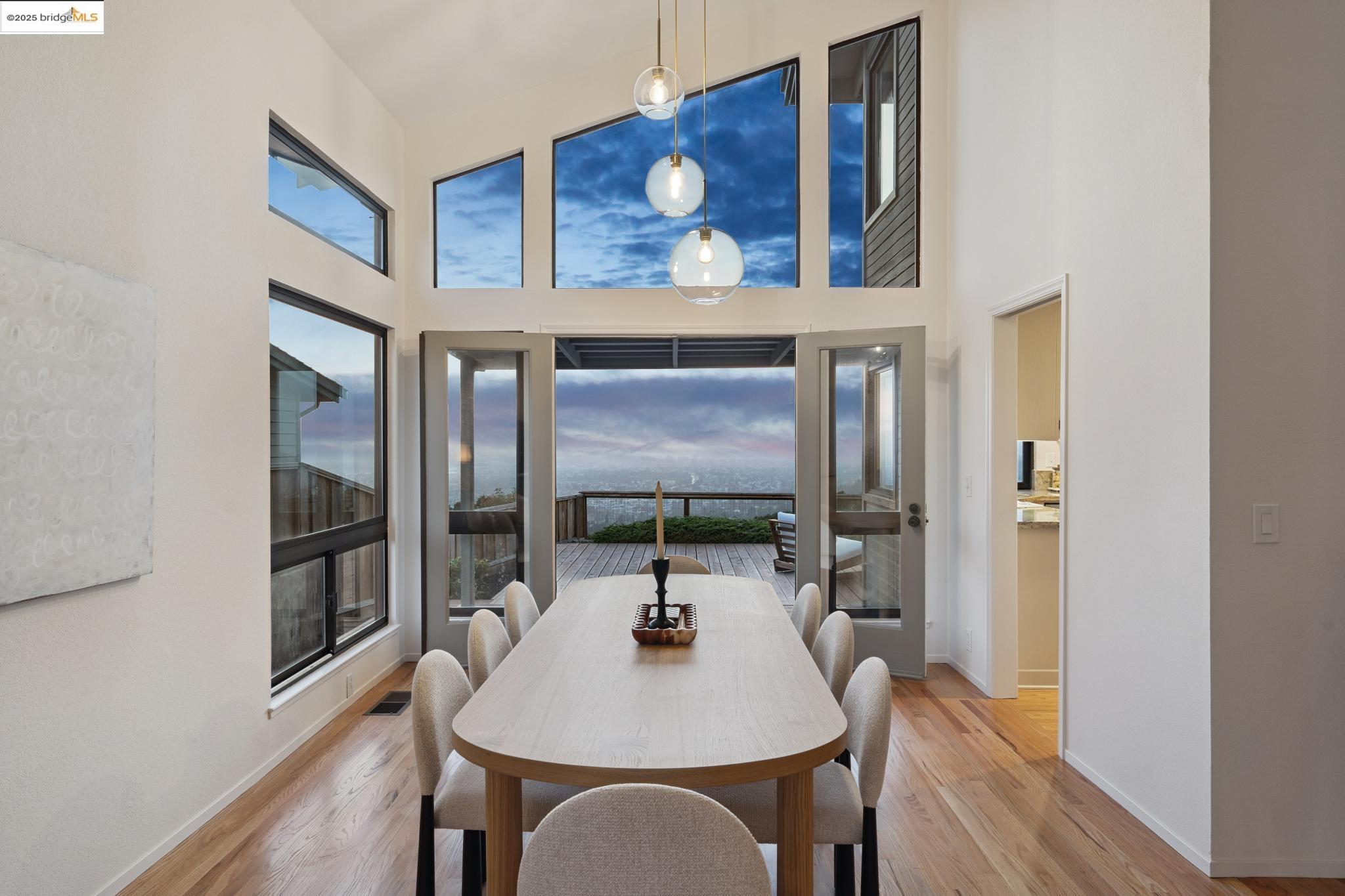 Detail Gallery Image 48 of 58 For 6109 Ridgemont Dr, Oakland,  CA 94619 - 4 Beds | 2/1 Baths