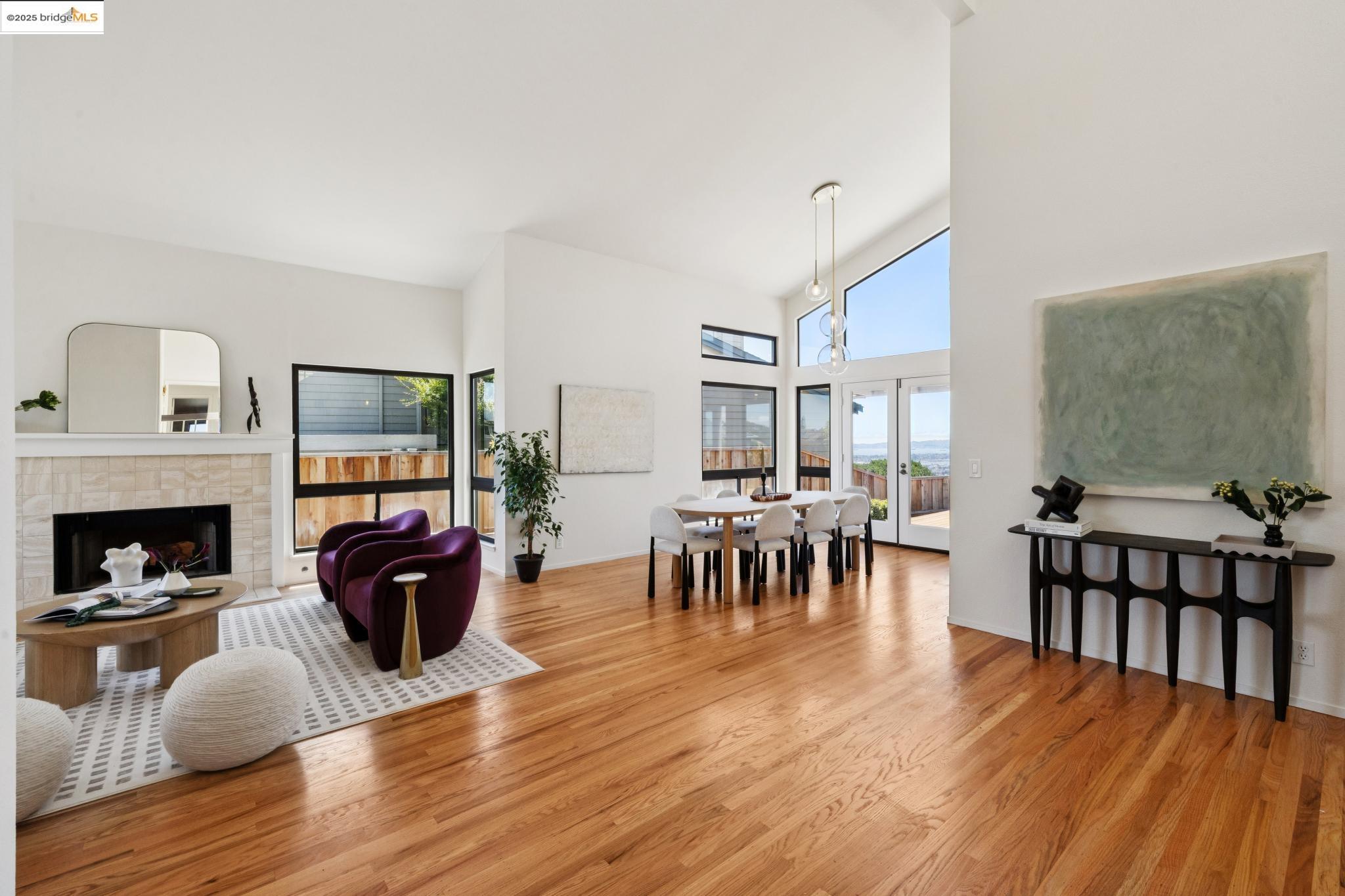 Detail Gallery Image 7 of 58 For 6109 Ridgemont Dr, Oakland,  CA 94619 - 4 Beds | 2/1 Baths