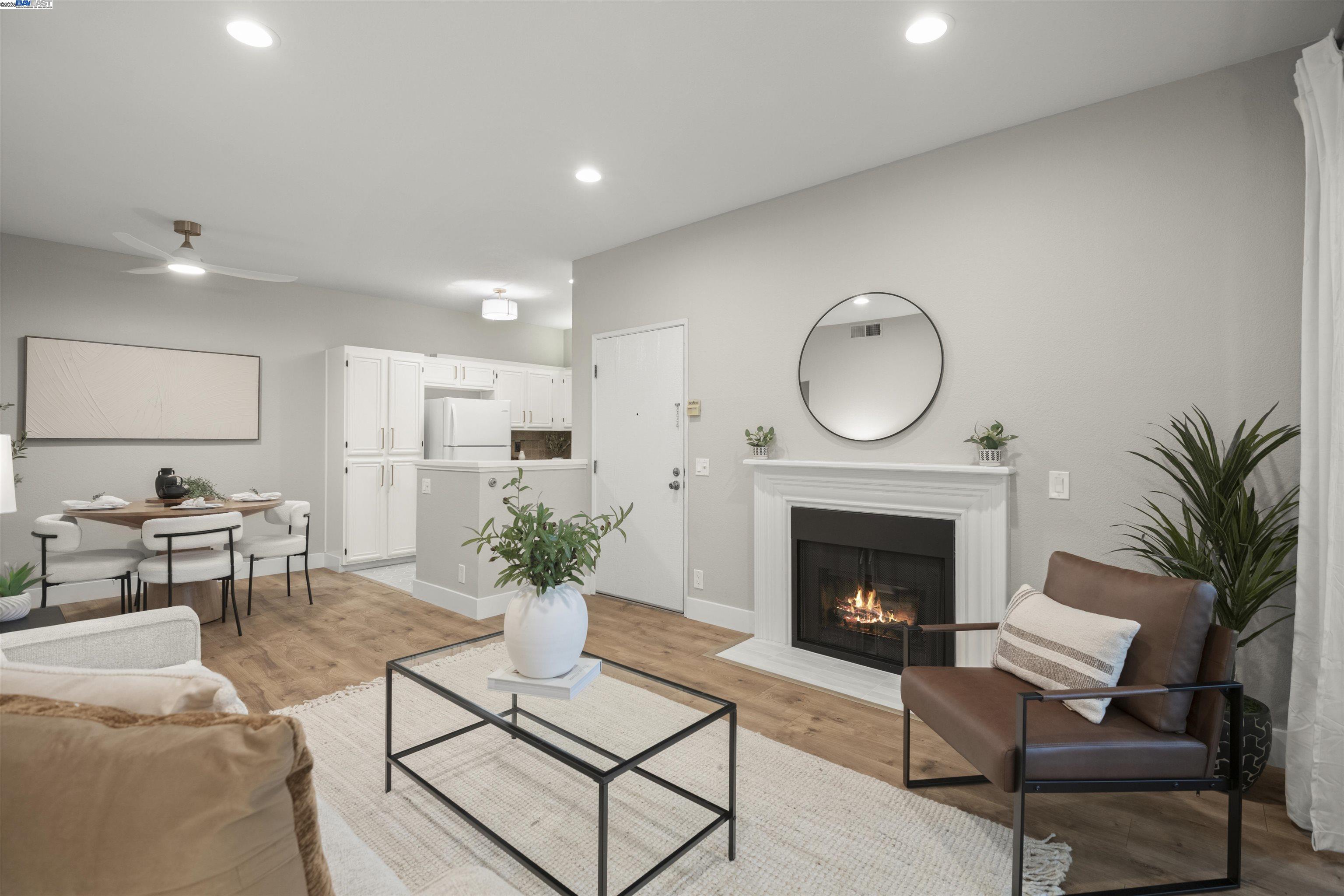 Photo #4: 41105185 Listing 