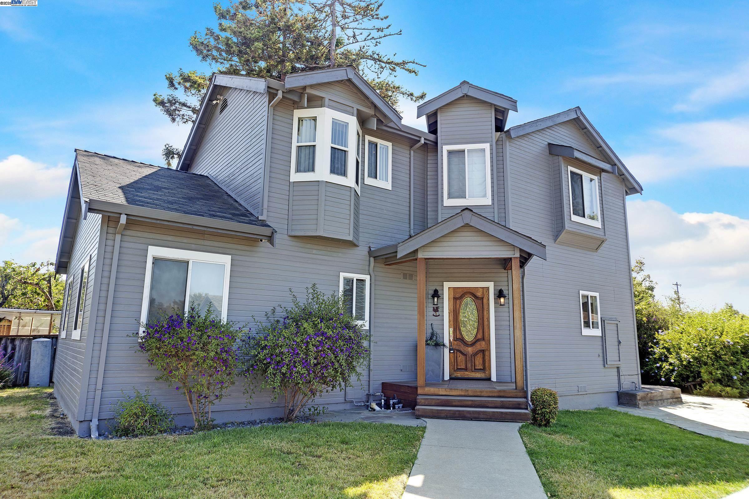 Detail Gallery Image 1 of 20 For 2350 W Avenue 135th, San Leandro,  CA 94577 - – Beds | – Baths