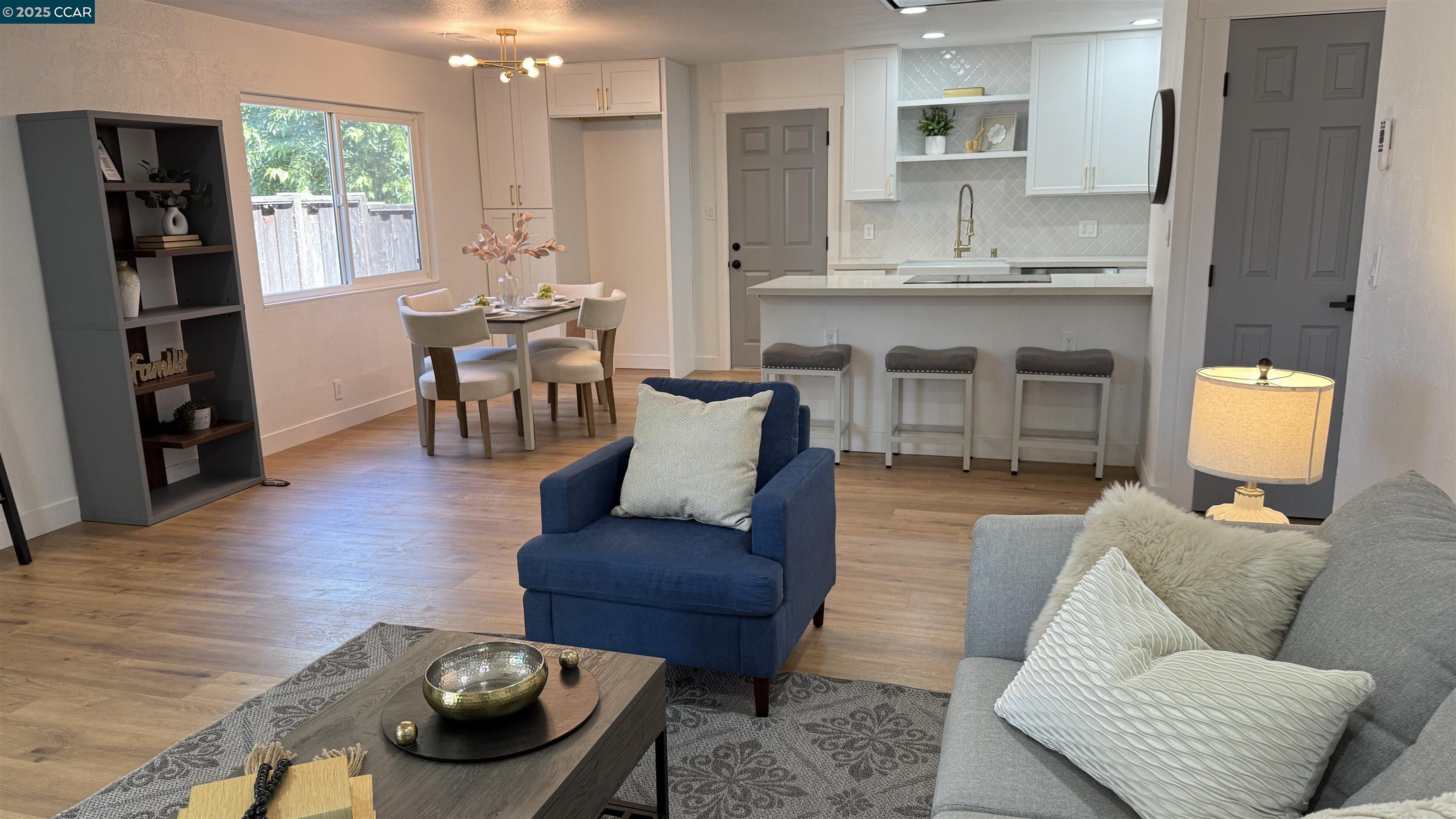 Detail Gallery Image 5 of 29 For 3461 Dormer Avenue, Concord,  CA 94519 - 4 Beds | 2 Baths