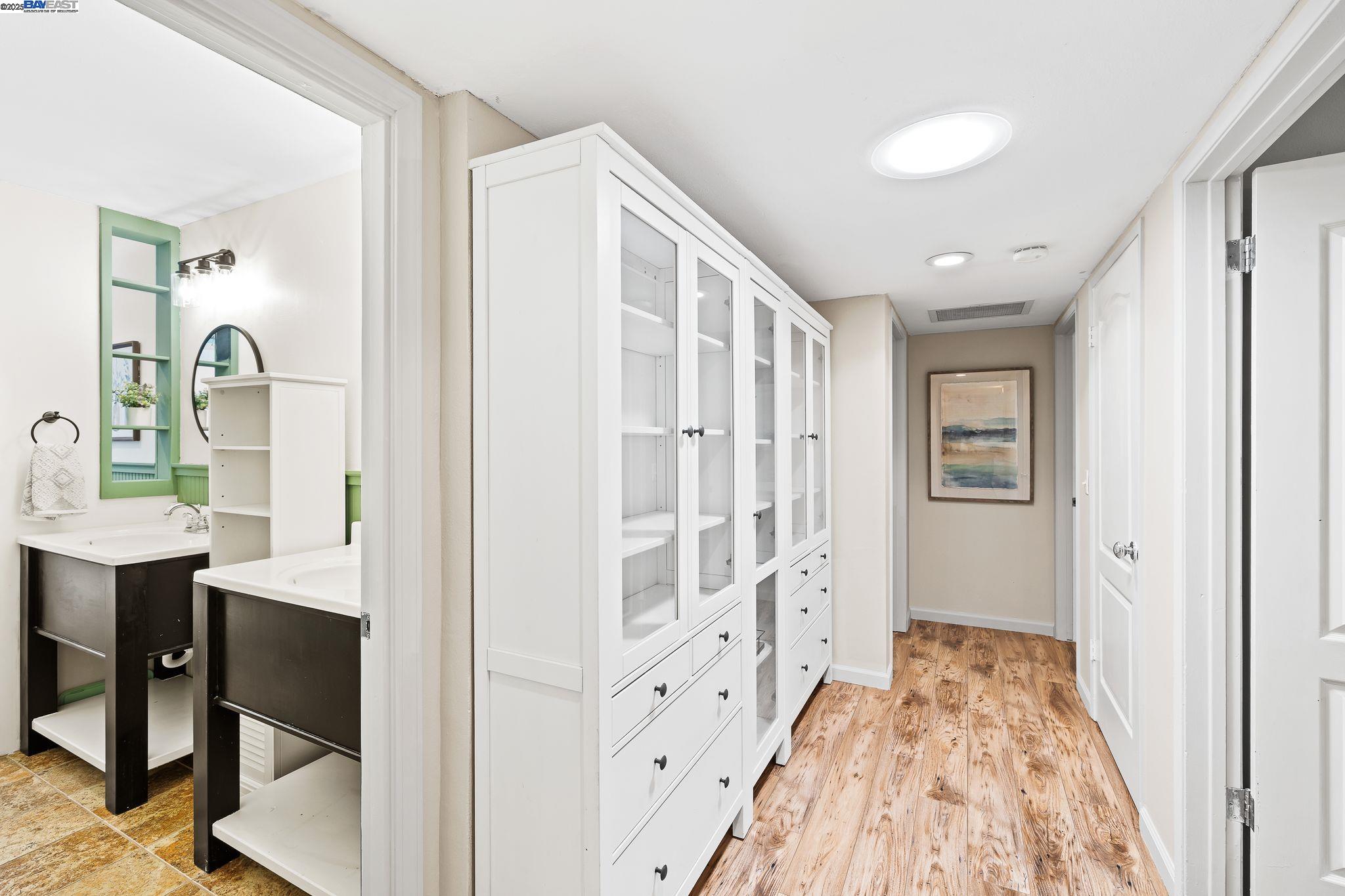 Detail Gallery Image 18 of 31 For 729 S Mills Ave, Lodi,  CA 95242 - 3 Beds | 2 Baths