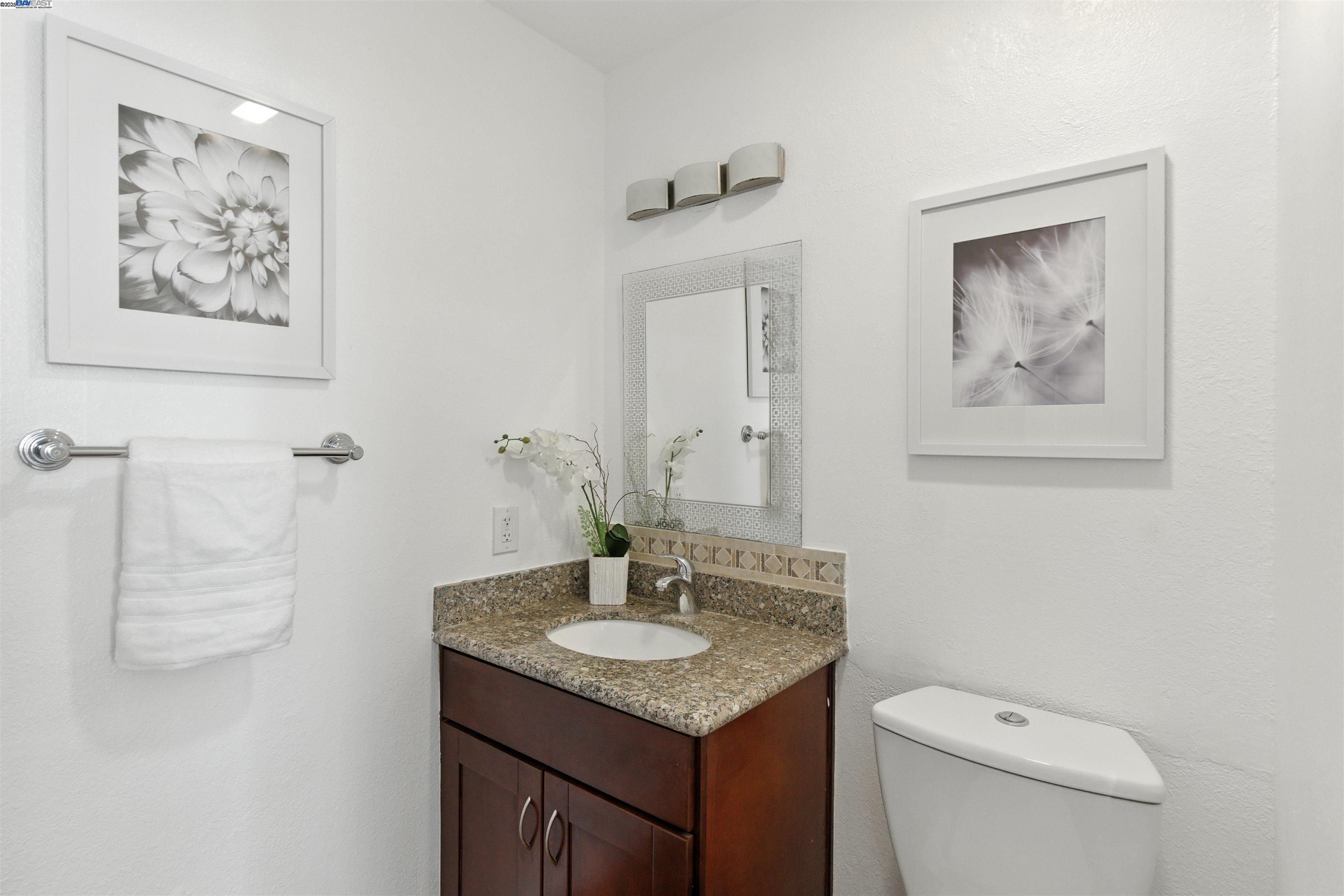 Detail Gallery Image 19 of 30 For 35968 Killorglin Cmn, Fremont,  CA 94536 - 4 Beds | 2/1 Baths