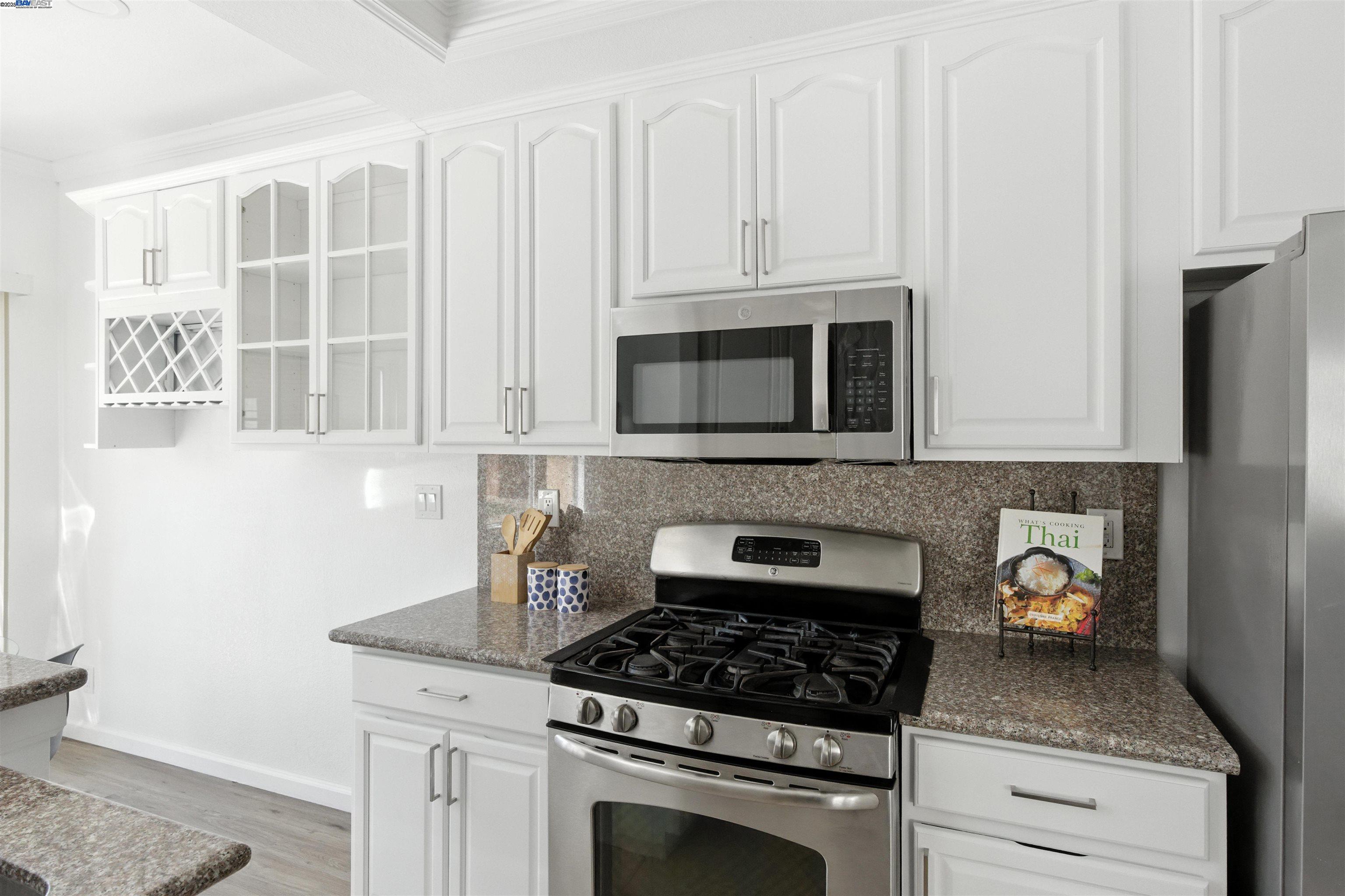 Detail Gallery Image 24 of 30 For 35968 Killorglin Cmn, Fremont,  CA 94536 - 4 Beds | 2/1 Baths