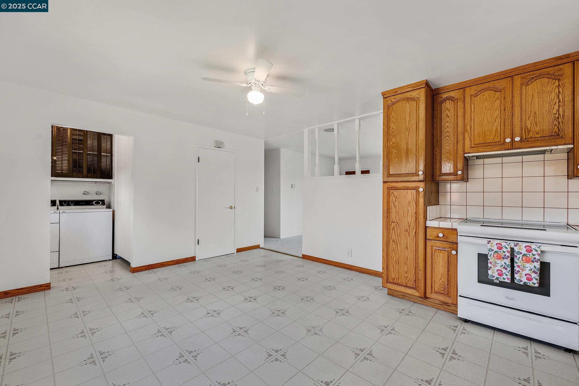 Detail Gallery Image 9 of 28 For 2107 Murphy Dr, San Pablo,  CA 94806 - 4 Beds | 2 Baths