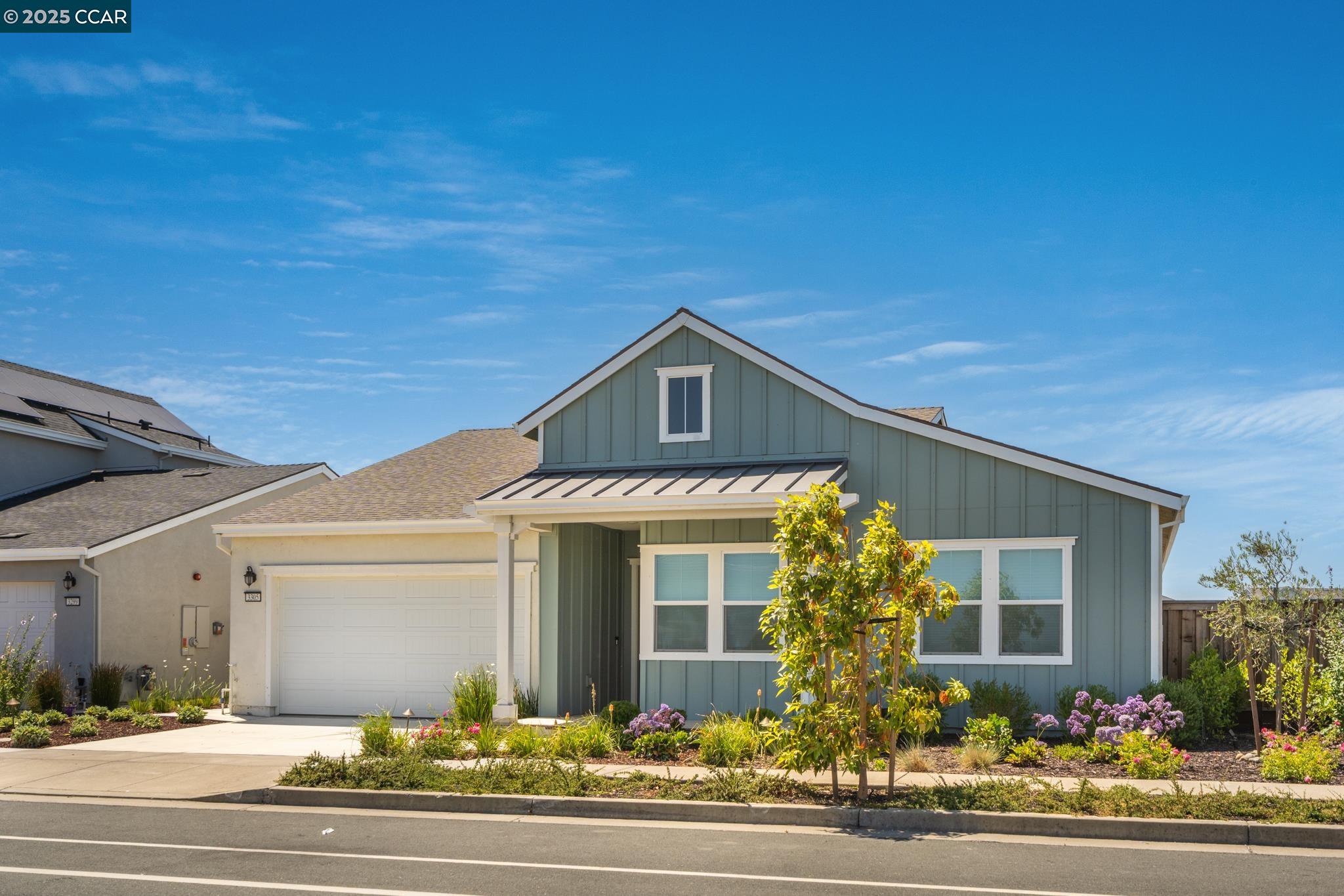 Detail Gallery Image 2 of 27 For 3305 Delta Coves Dr, Bethel Island,  CA 94511 - 3 Beds | 2 Baths