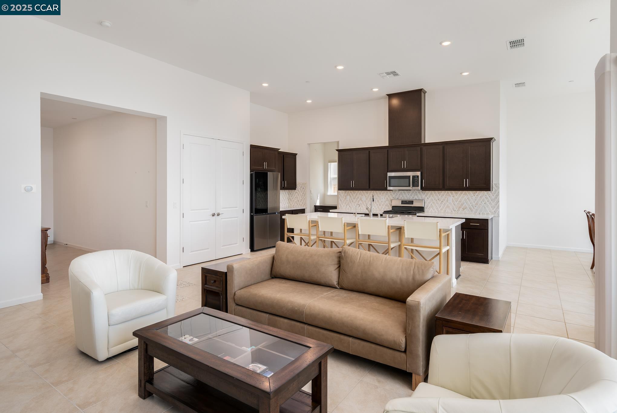 Detail Gallery Image 5 of 27 For 3305 Delta Coves Dr, Bethel Island,  CA 94511 - 3 Beds | 2 Baths