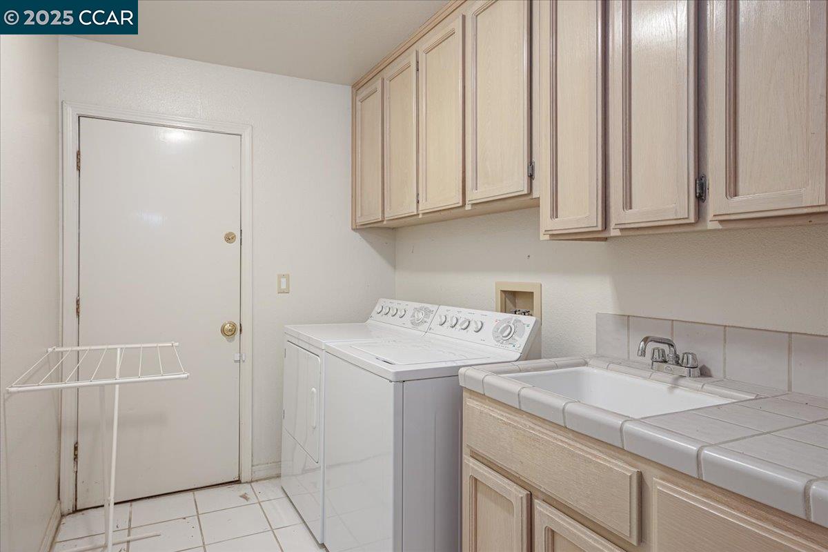 Detail Gallery Image 25 of 34 For 2641 Lucas Ave, Pinole,  CA 94564 - 4 Beds | 3 Baths