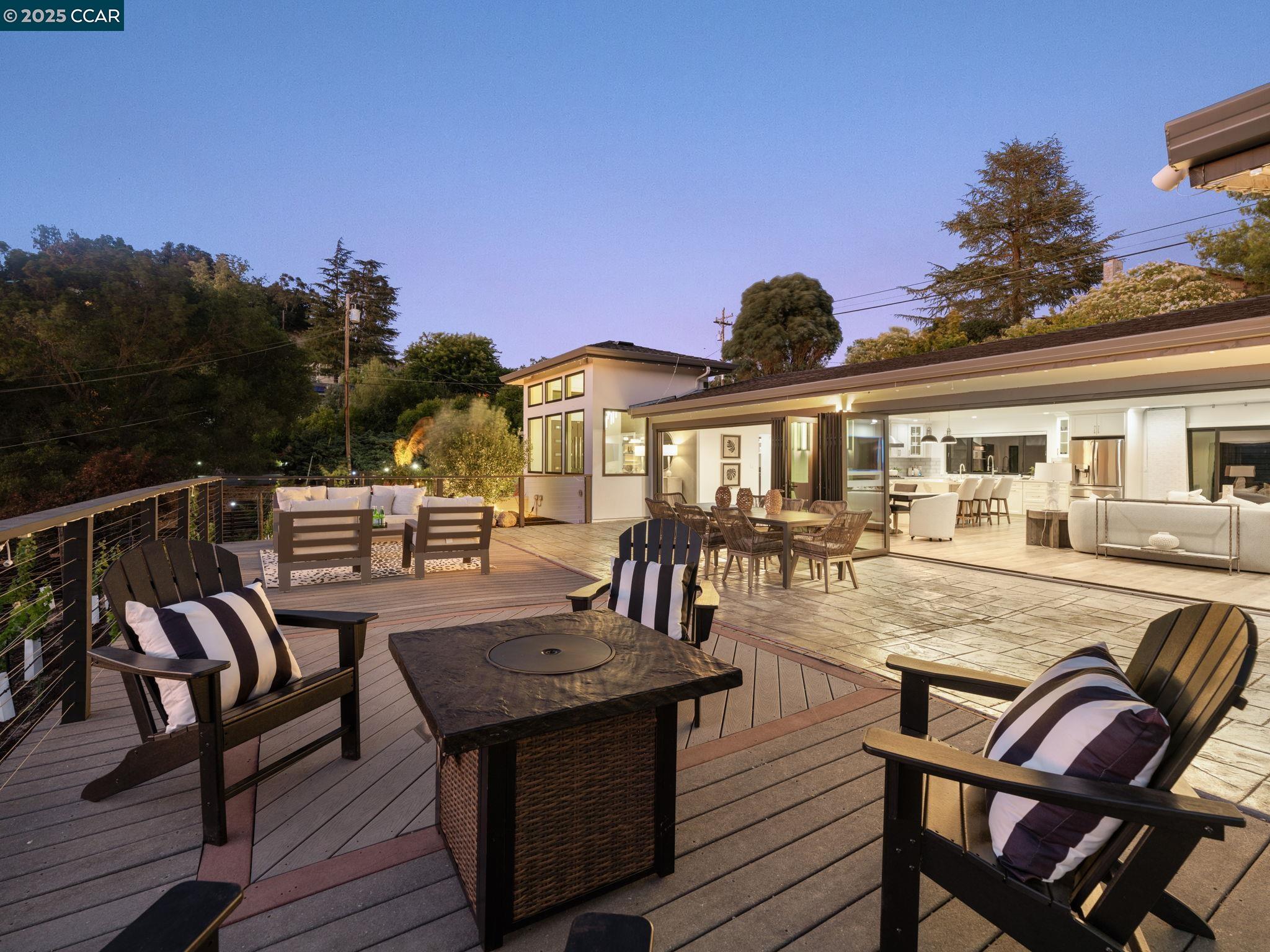 Front Image Thumbnail for CC41105199