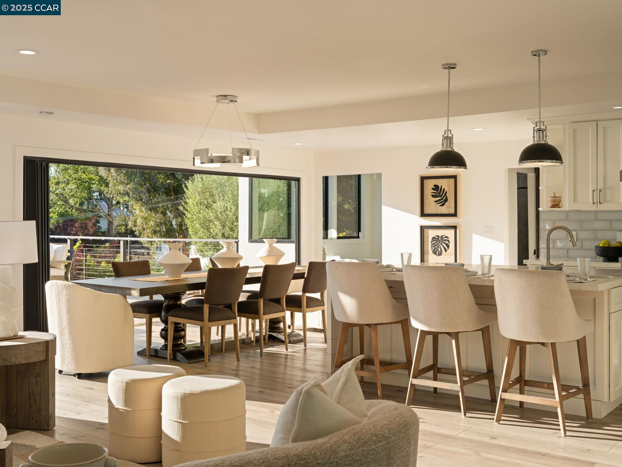Detail Gallery Image 25 of 60 For 128 Castle Crest Rd, Alamo,  CA 94507 - 6 Beds | 5/1 Baths