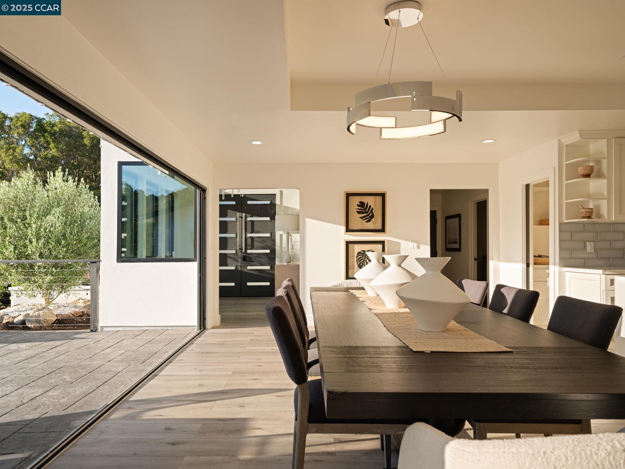 Detail Gallery Image 28 of 60 For 128 Castle Crest Rd, Alamo,  CA 94507 - 6 Beds | 5/1 Baths