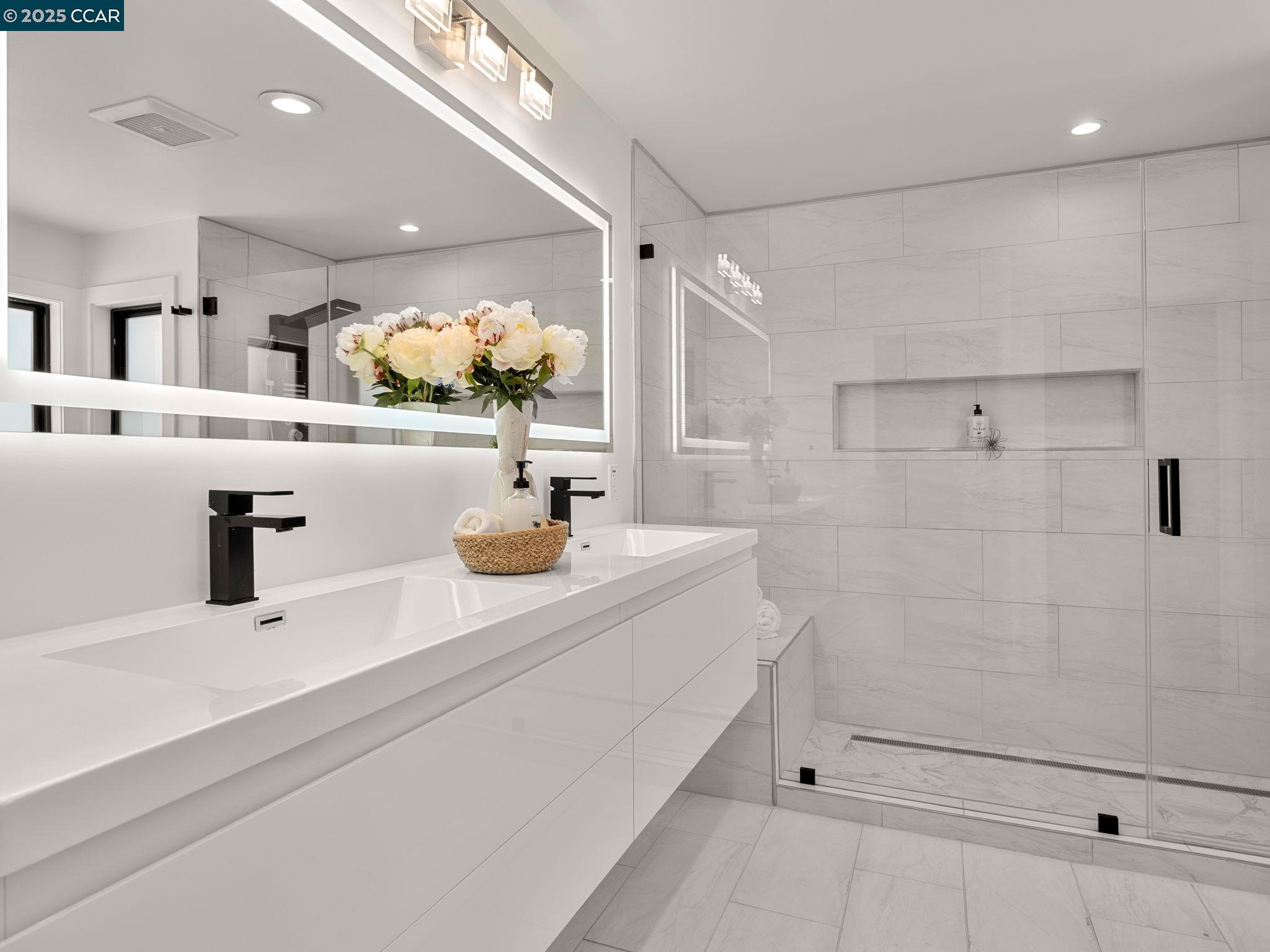 Detail Gallery Image 45 of 60 For 128 Castle Crest Rd, Alamo,  CA 94507 - 6 Beds | 5/1 Baths