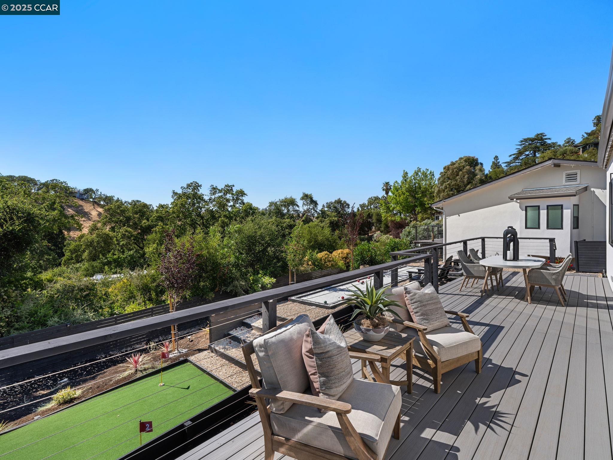 Detail Gallery Image 53 of 60 For 128 Castle Crest Rd, Alamo,  CA 94507 - 6 Beds | 5/1 Baths