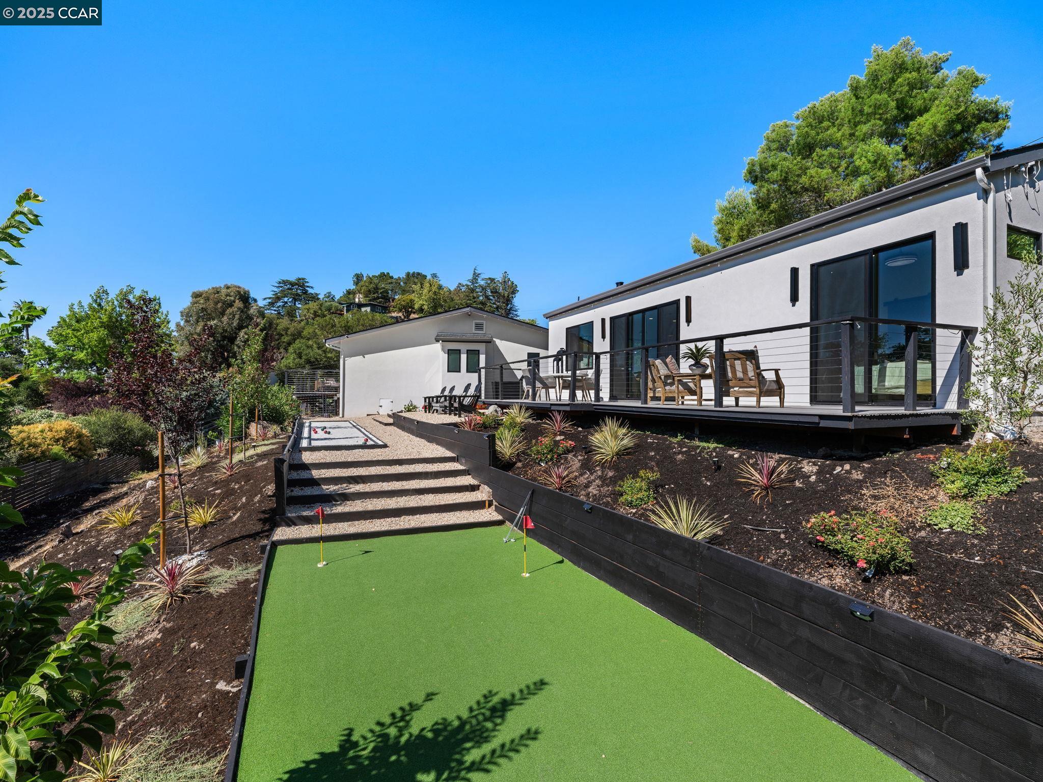 Detail Gallery Image 54 of 60 For 128 Castle Crest Rd, Alamo,  CA 94507 - 6 Beds | 5/1 Baths
