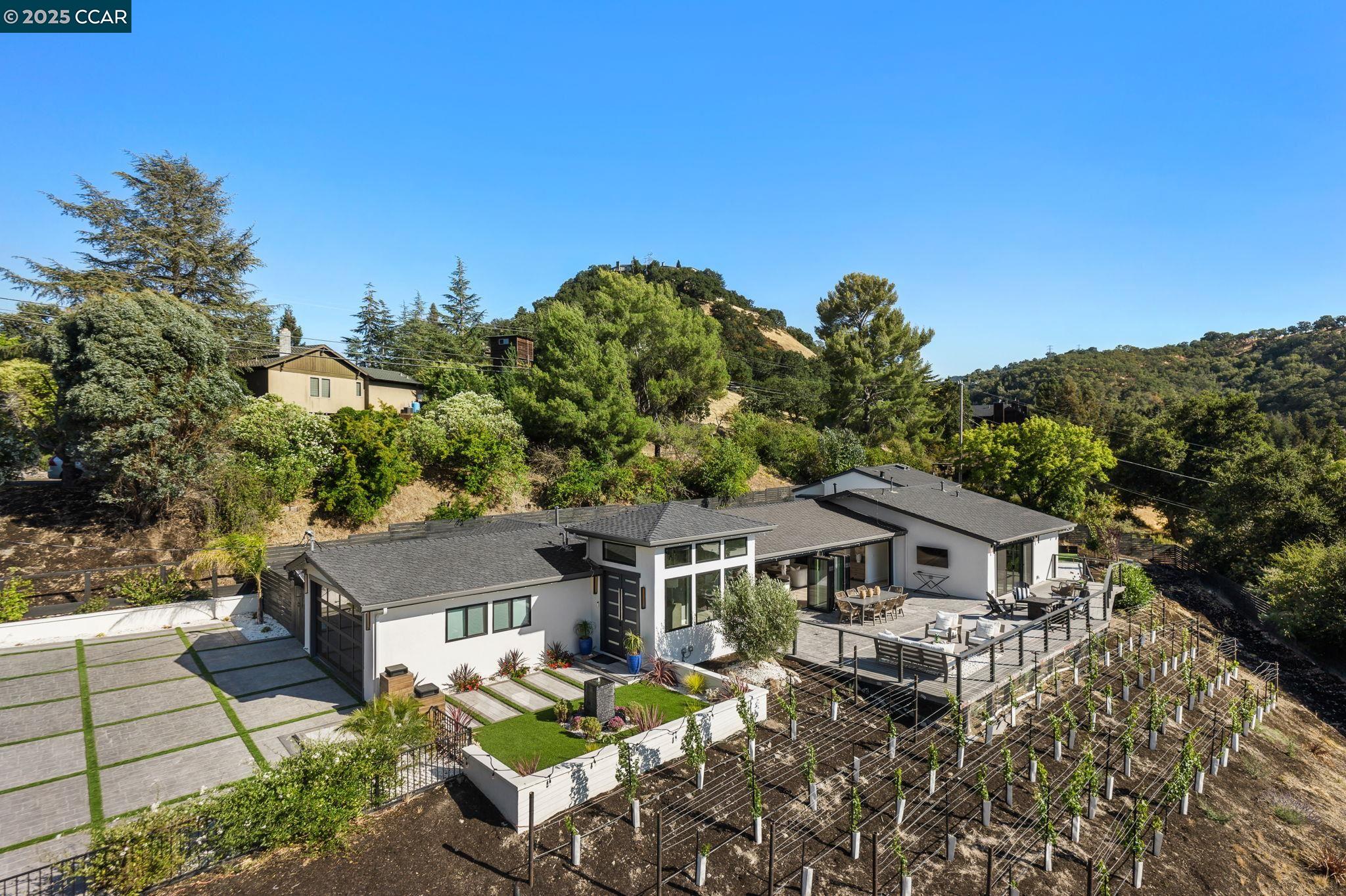 Detail Gallery Image 59 of 60 For 128 Castle Crest Rd, Alamo,  CA 94507 - 6 Beds | 5/1 Baths