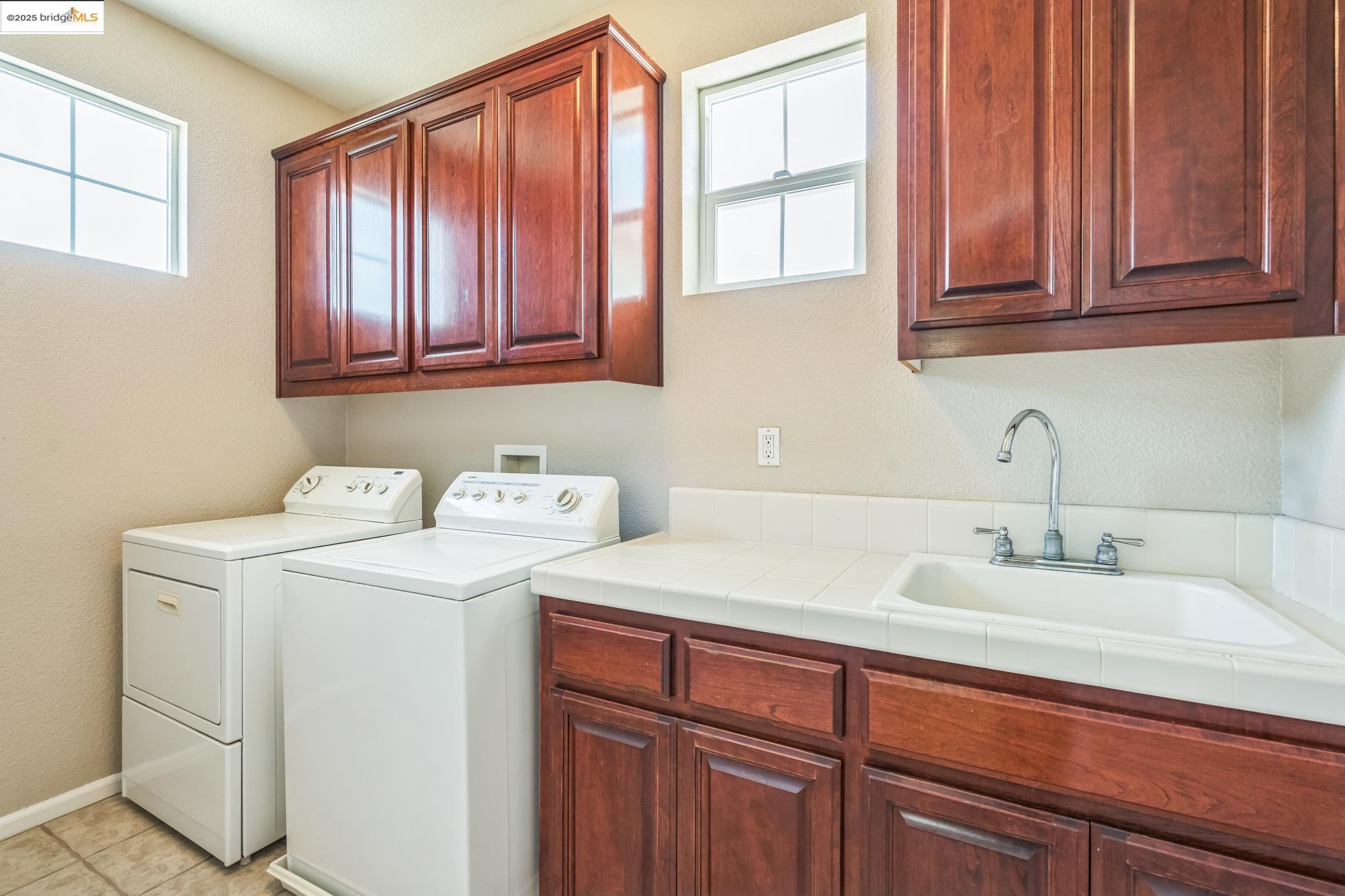 Detail Gallery Image 21 of 29 For 2665 Torrey Pines Dr, Brentwood,  CA 94513 - 4 Beds | 3 Baths