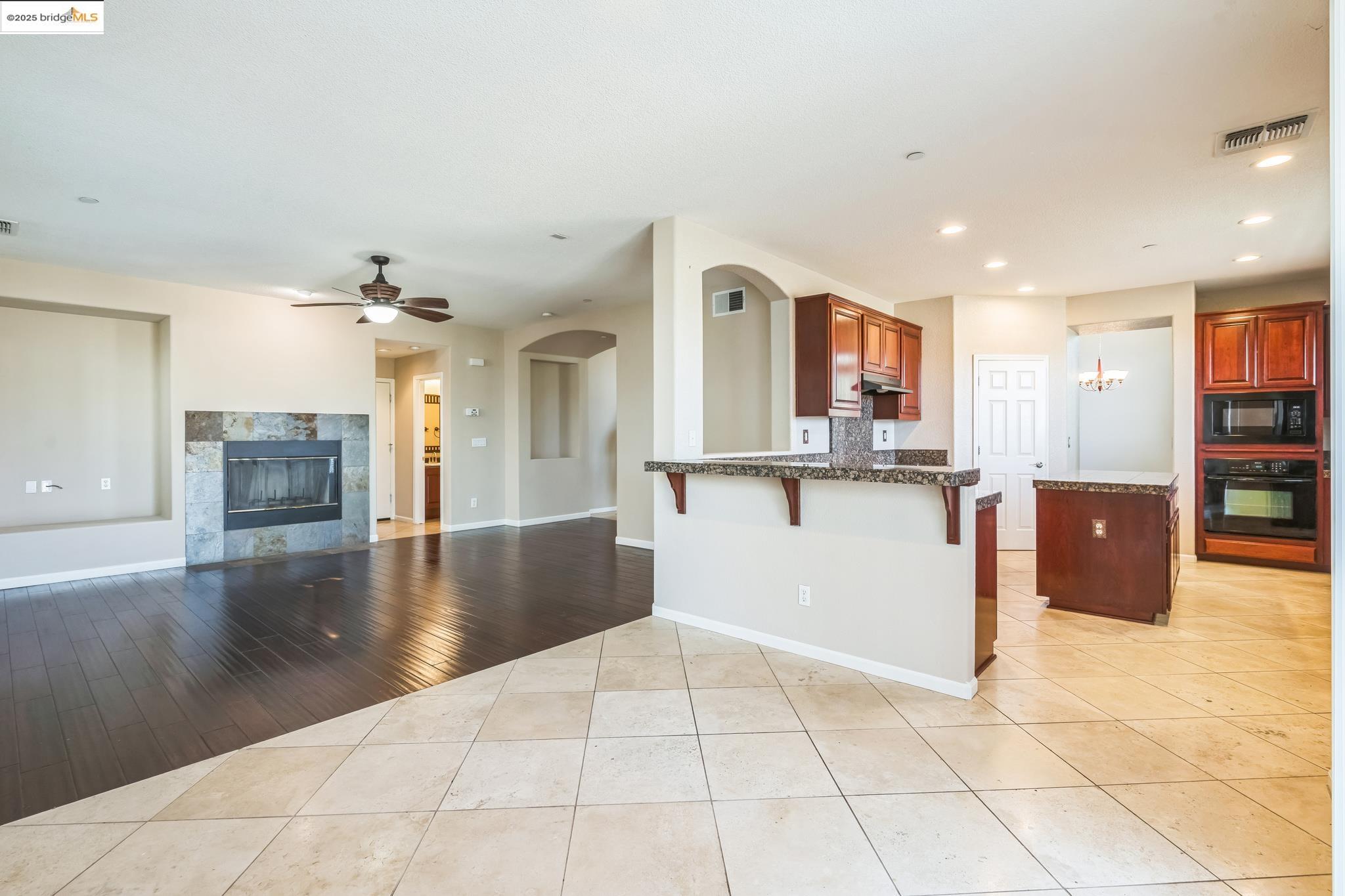 Detail Gallery Image 9 of 29 For 2665 Torrey Pines Dr, Brentwood,  CA 94513 - 4 Beds | 3 Baths