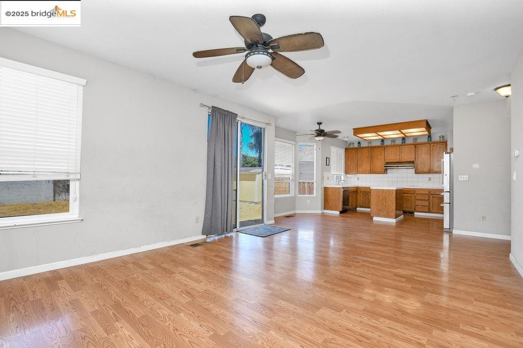 Detail Gallery Image 8 of 27 For 377 Madrone Pl, Brentwood,  CA 94513 - 4 Beds | 2/1 Baths