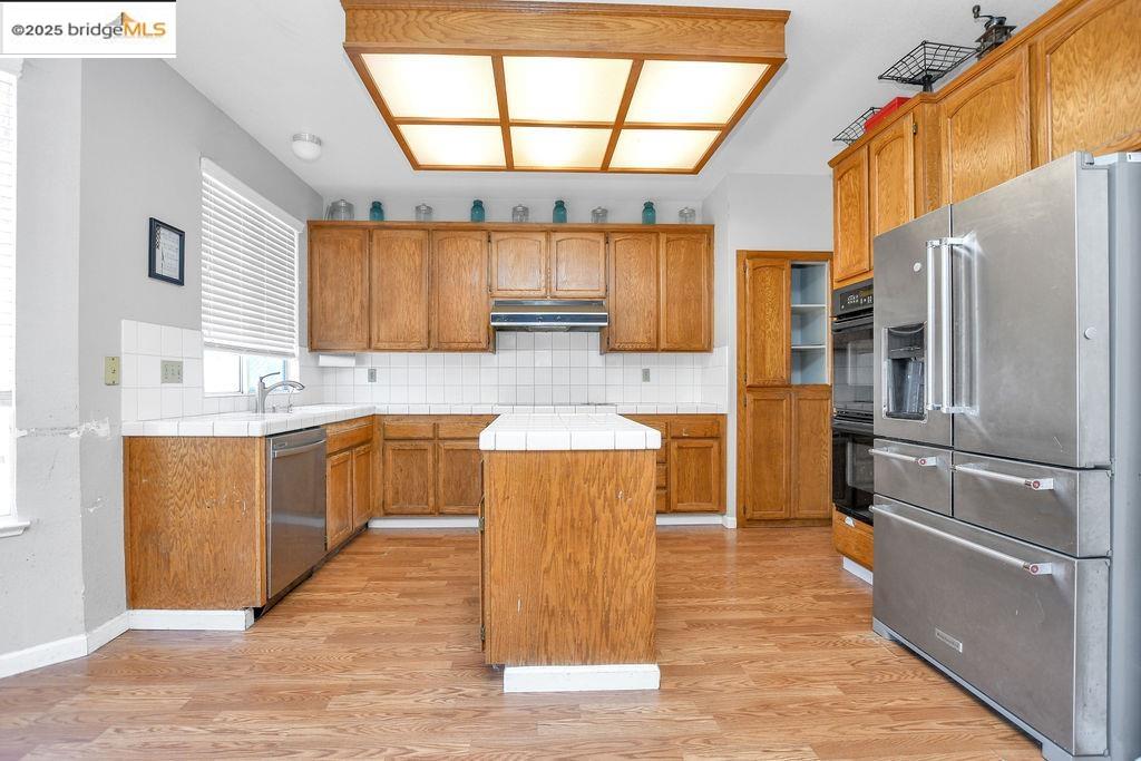 Detail Gallery Image 10 of 27 For 377 Madrone Pl, Brentwood,  CA 94513 - 4 Beds | 2/1 Baths
