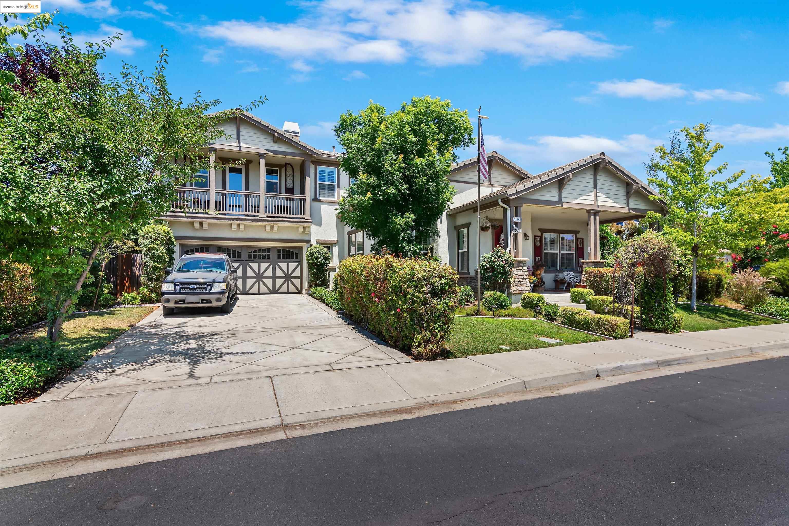 Detail Gallery Image 1 of 60 For 1196 Holsapple Way, Brentwood,  CA 94513 - 4 Beds | 3/1 Baths