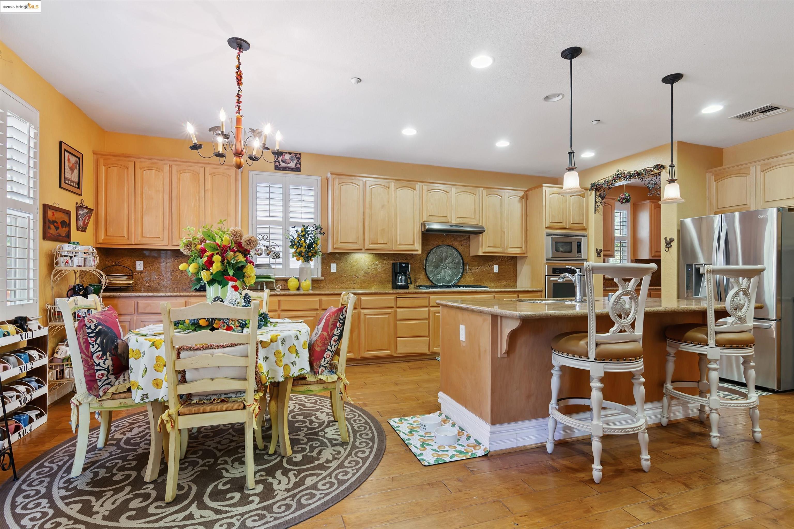 Detail Gallery Image 16 of 60 For 1196 Holsapple Way, Brentwood,  CA 94513 - 4 Beds | 3/1 Baths