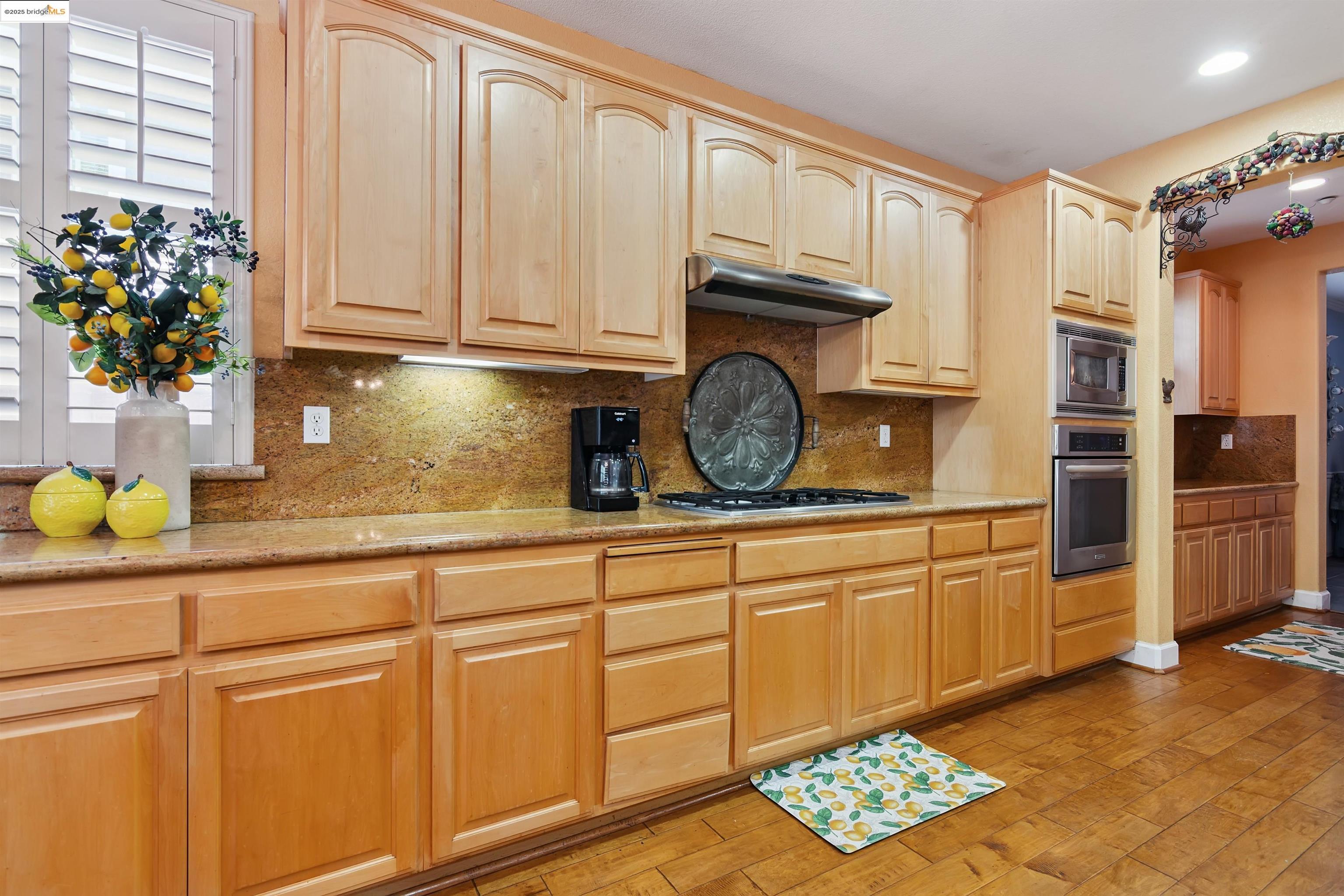 Detail Gallery Image 19 of 60 For 1196 Holsapple Way, Brentwood,  CA 94513 - 4 Beds | 3/1 Baths