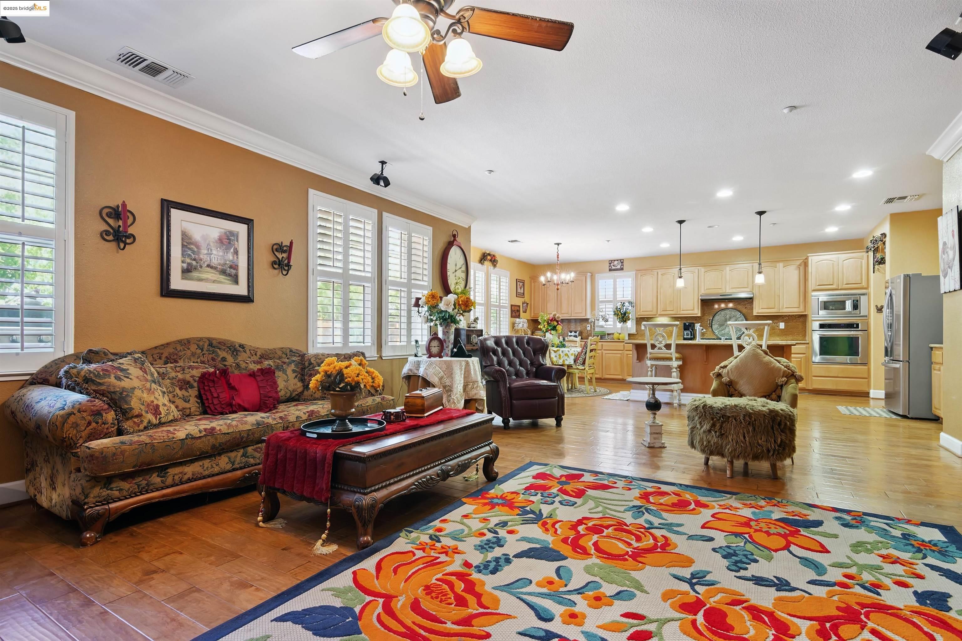 Detail Gallery Image 24 of 60 For 1196 Holsapple Way, Brentwood,  CA 94513 - 4 Beds | 3/1 Baths