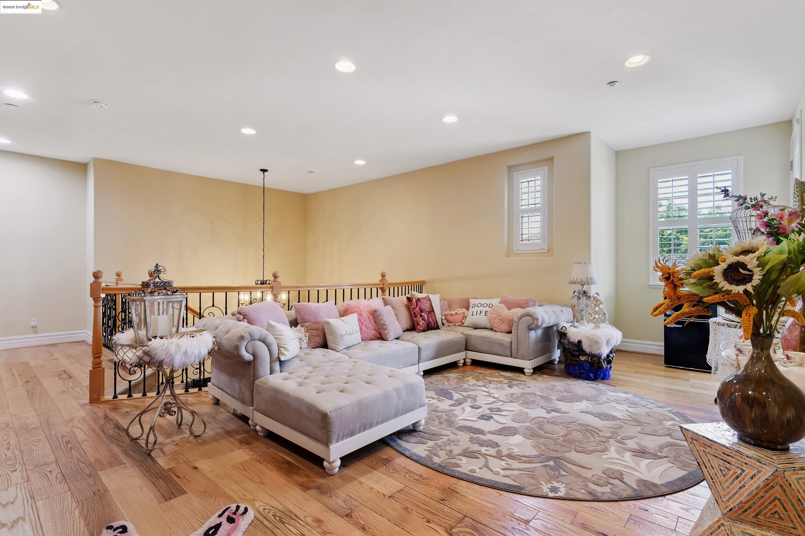 Detail Gallery Image 28 of 60 For 1196 Holsapple Way, Brentwood,  CA 94513 - 4 Beds | 3/1 Baths