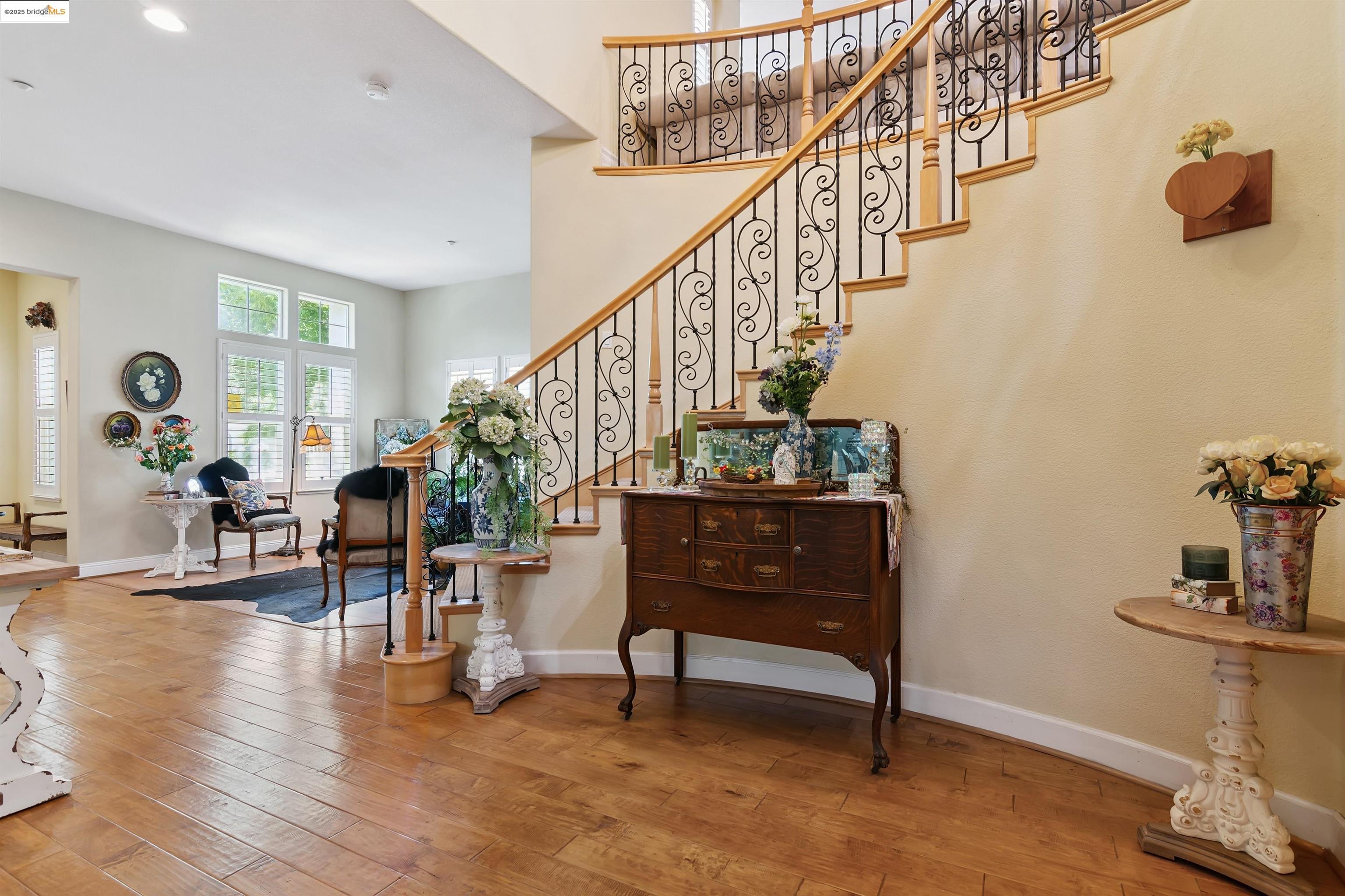 Detail Gallery Image 10 of 60 For 1196 Holsapple Way, Brentwood,  CA 94513 - 4 Beds | 3/1 Baths
