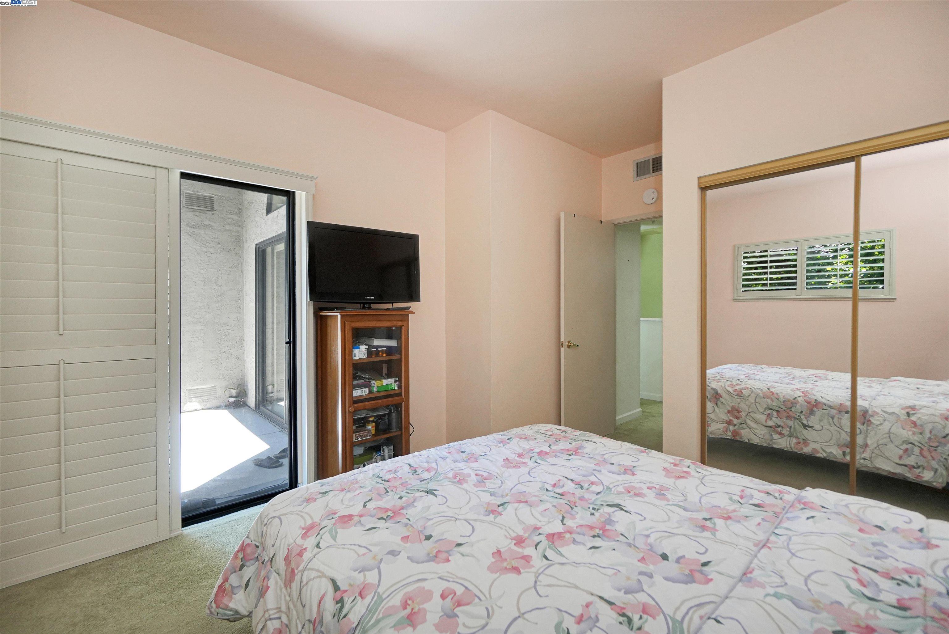 Detail Gallery Image 16 of 38 For 1280 Stanhope Ln #343,  Hayward,  CA 94545 - 2 Beds | 2 Baths
