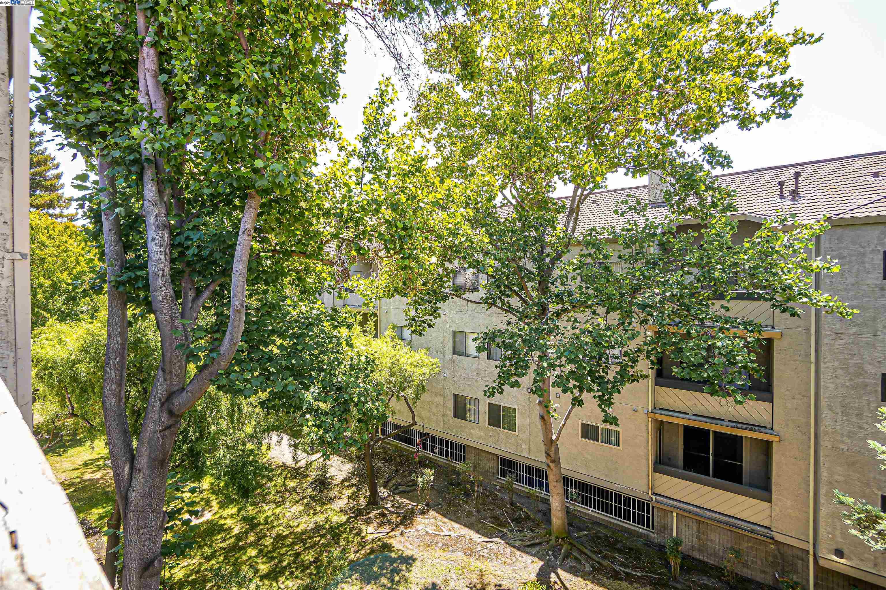 Detail Gallery Image 30 of 39 For 1280 Stanhope Ln #343,  Hayward,  CA 94545 - 2 Beds | 2 Baths