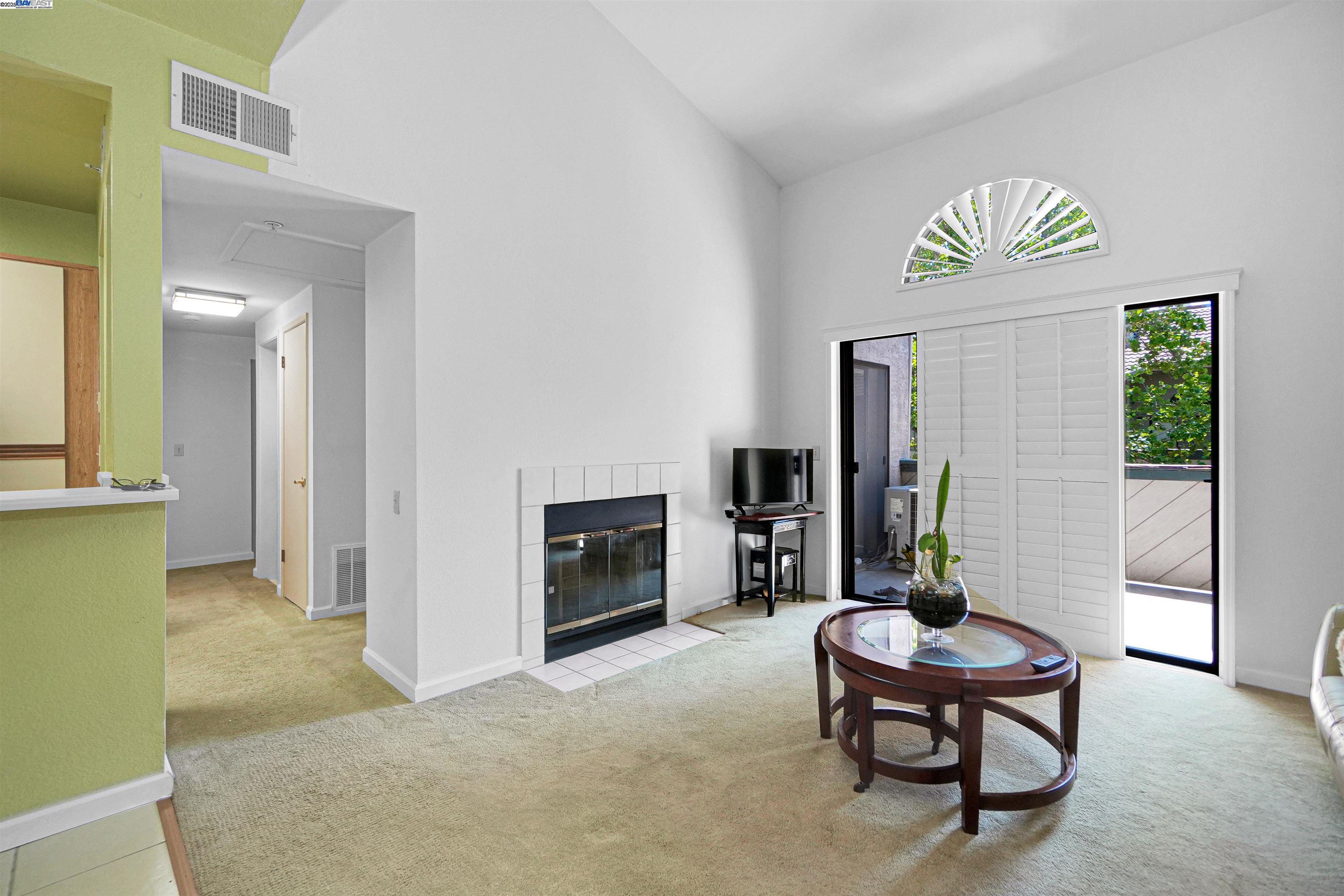 Detail Gallery Image 7 of 39 For 1280 Stanhope Ln #343,  Hayward,  CA 94545 - 2 Beds | 2 Baths