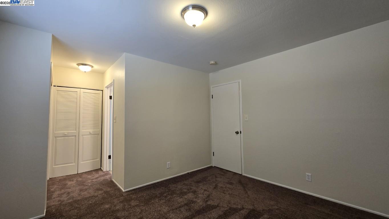 Detail Gallery Image 4 of 11 For 40622 Blacow Rd, Fremont,  CA 94538 - 3 Beds | 2 Baths