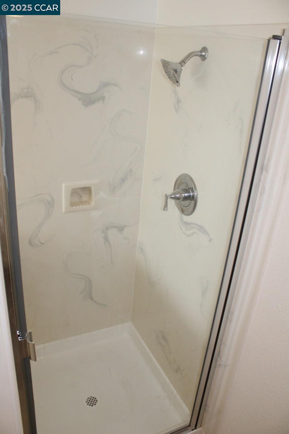 Detail Gallery Image 21 of 33 For 247 Catalina Dr, Hercules,  CA 94547 - 3 Beds | 2/1 Baths