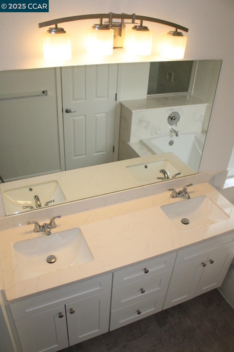 Detail Gallery Image 22 of 33 For 247 Catalina Dr, Hercules,  CA 94547 - 3 Beds | 2/1 Baths