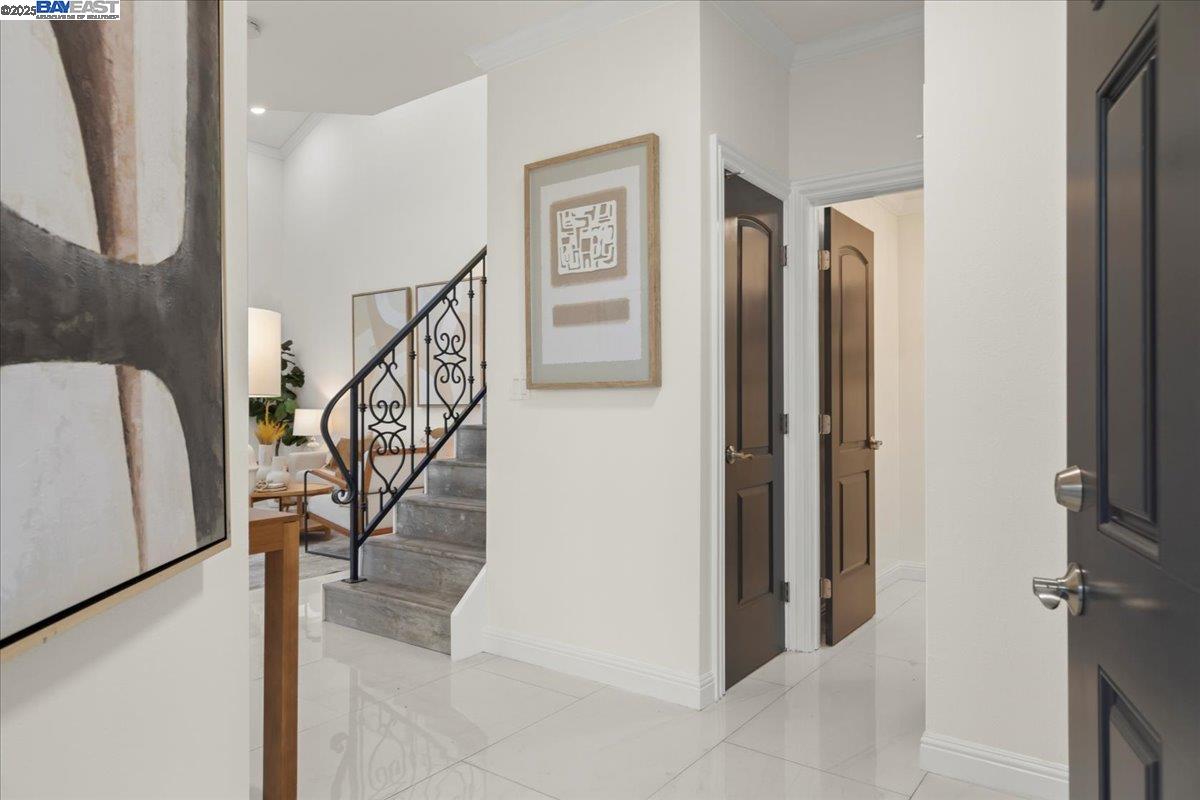 Detail Gallery Image 3 of 25 For 37082 Saint Edwards St, Newark,  CA 94560 - 3 Beds | 2/1 Baths