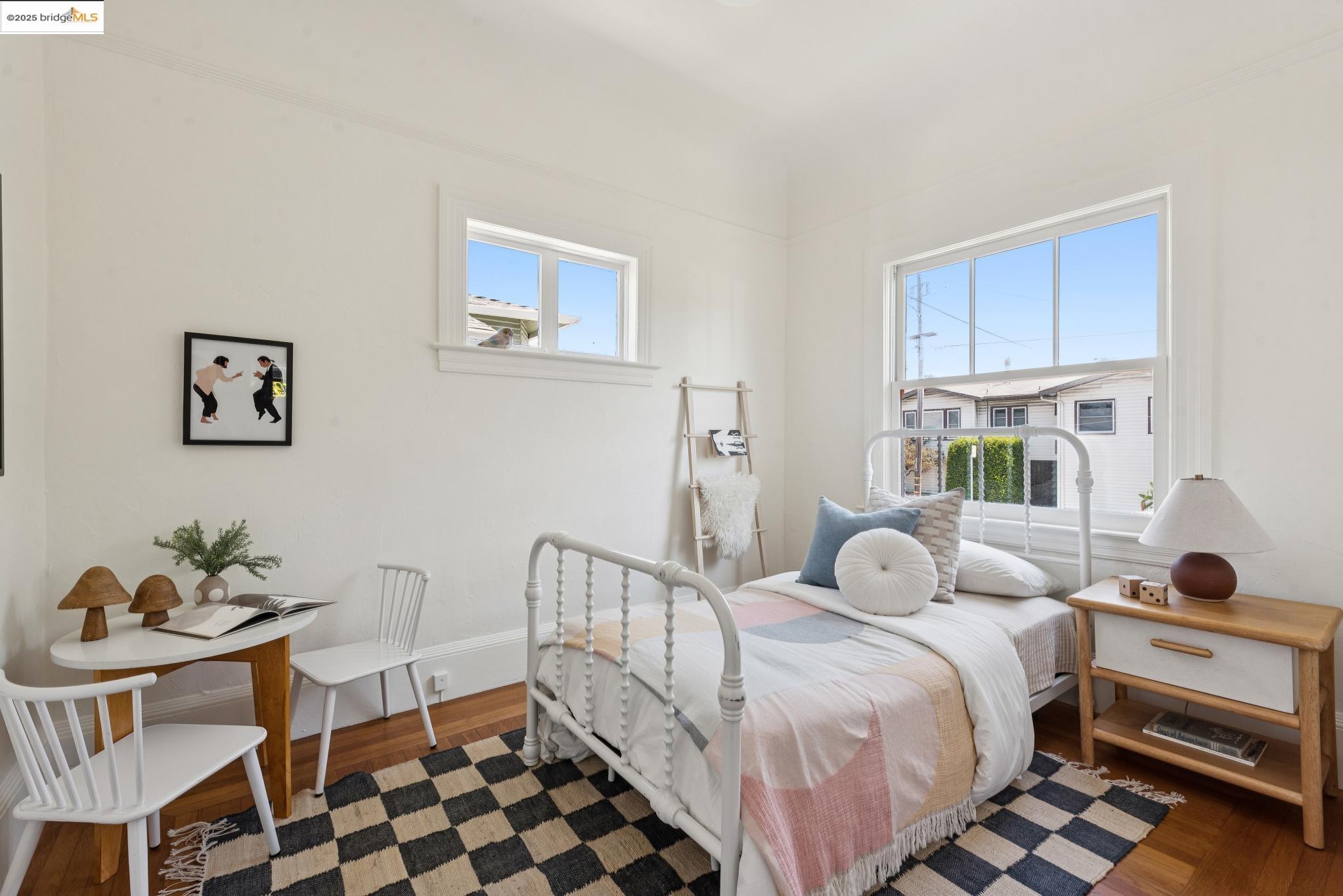 Detail Gallery Image 22 of 54 For 6521 Herzog St, Oakland,  CA 94608 - 2 Beds | 1 Baths
