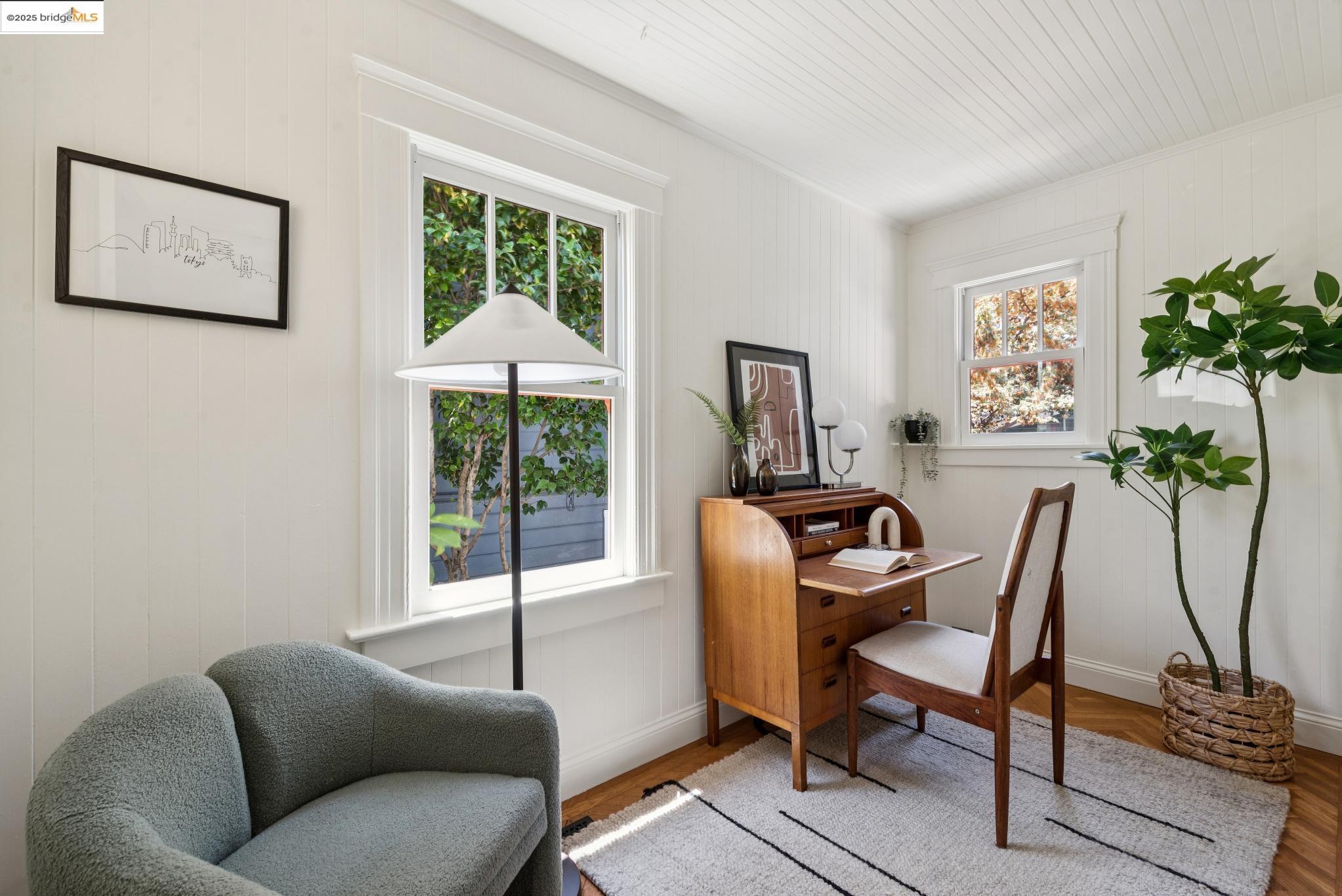 Detail Gallery Image 25 of 54 For 6521 Herzog St, Oakland,  CA 94608 - 2 Beds | 1 Baths