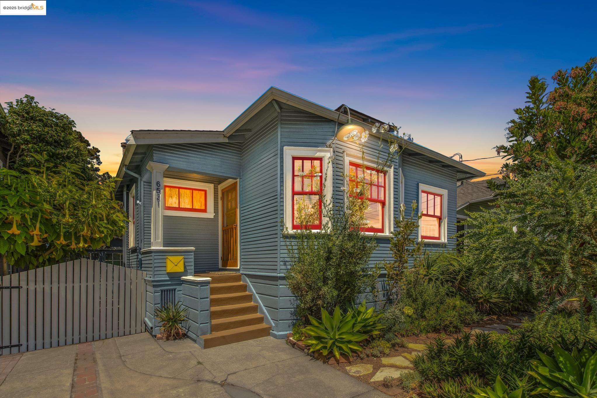 Detail Gallery Image 51 of 54 For 6521 Herzog St, Oakland,  CA 94608 - 2 Beds | 1 Baths