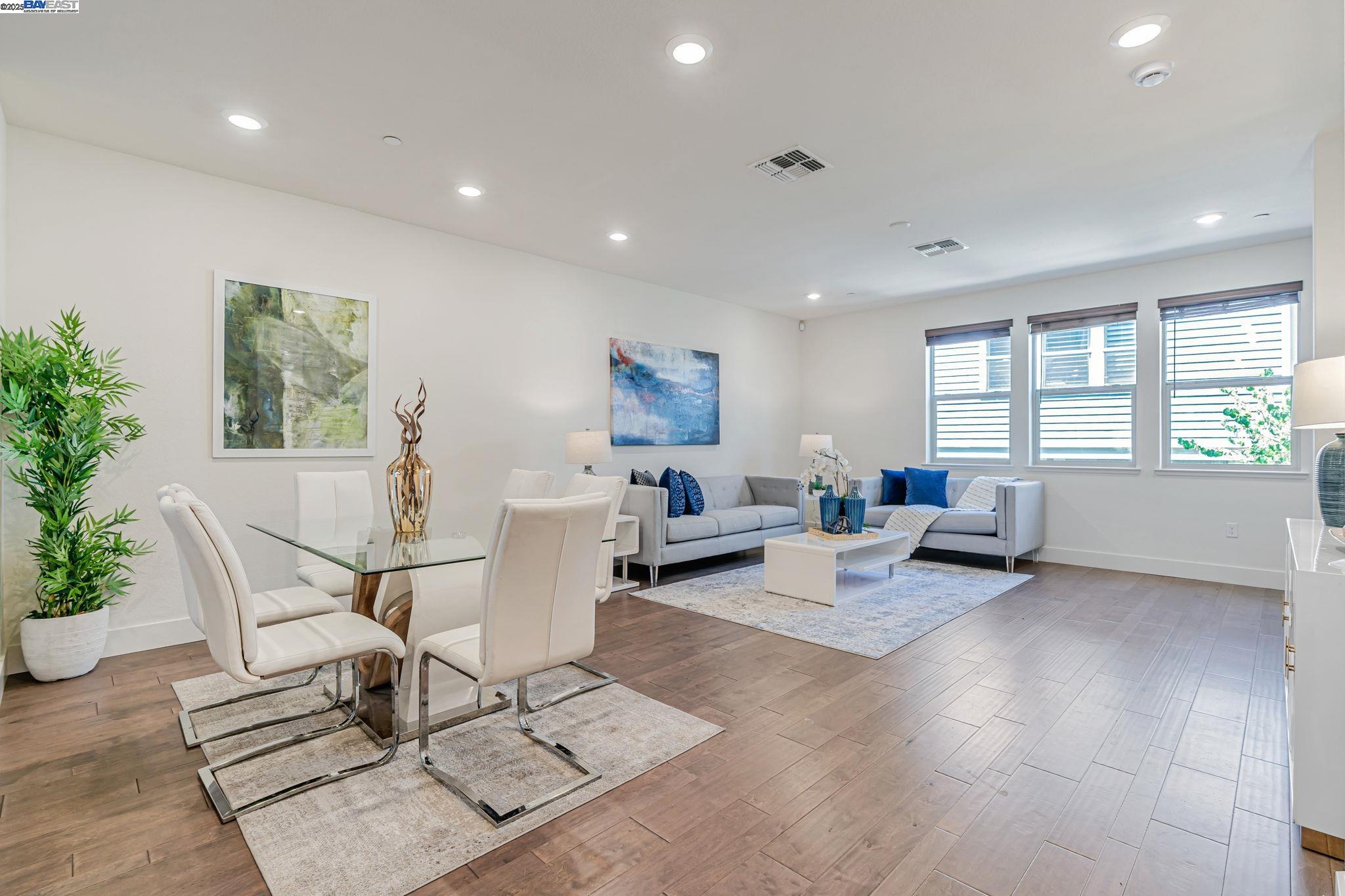 Detail Gallery Image 10 of 42 For 4220 Midlands Ct, Dublin,  CA 94568 - 4 Beds | 3/1 Baths