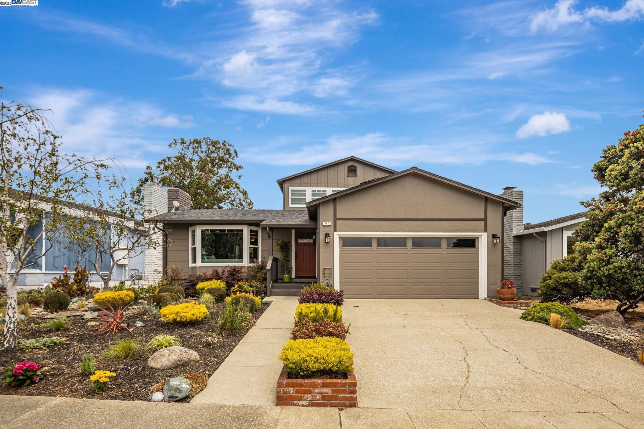 Detail Gallery Image 1 of 56 For 190 Shelter Cove Drive, Half Moon Bay,  CA 94019 - 4 Beds | 3 Baths