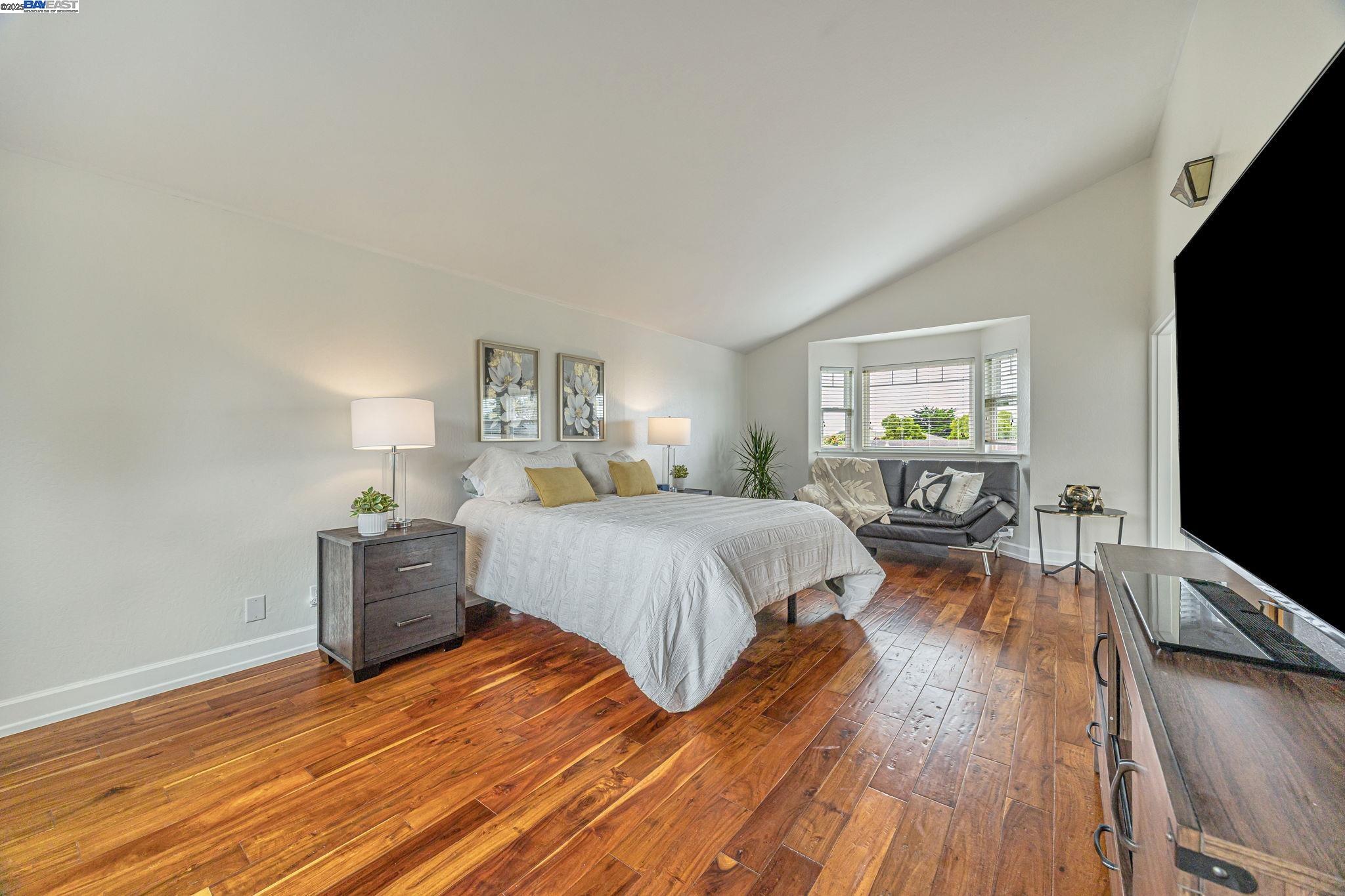 Detail Gallery Image 23 of 56 For 190 Shelter Cove Drive, Half Moon Bay,  CA 94019 - 4 Beds | 3 Baths