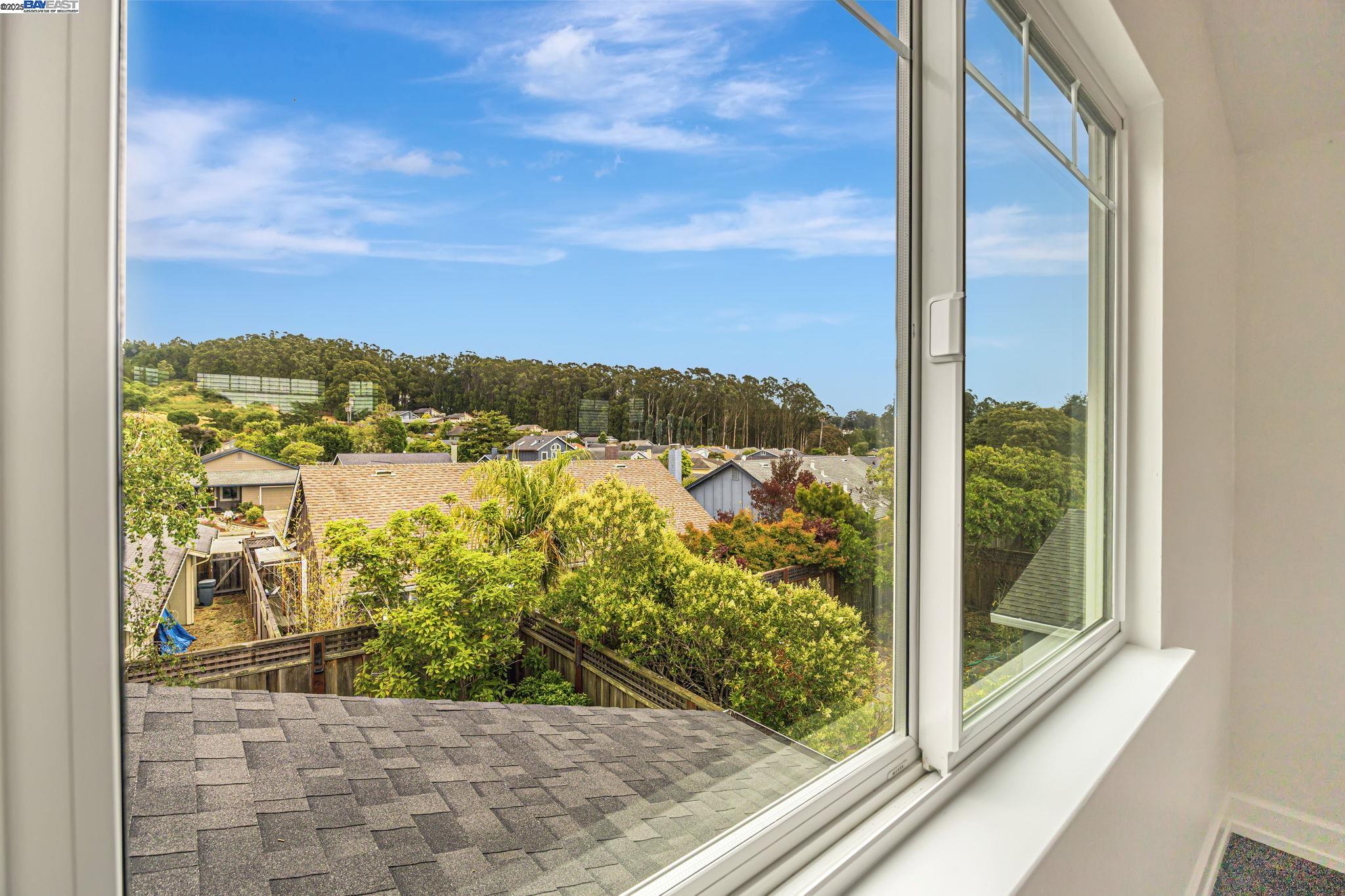 Detail Gallery Image 26 of 56 For 190 Shelter Cove Drive, Half Moon Bay,  CA 94019 - 4 Beds | 3 Baths