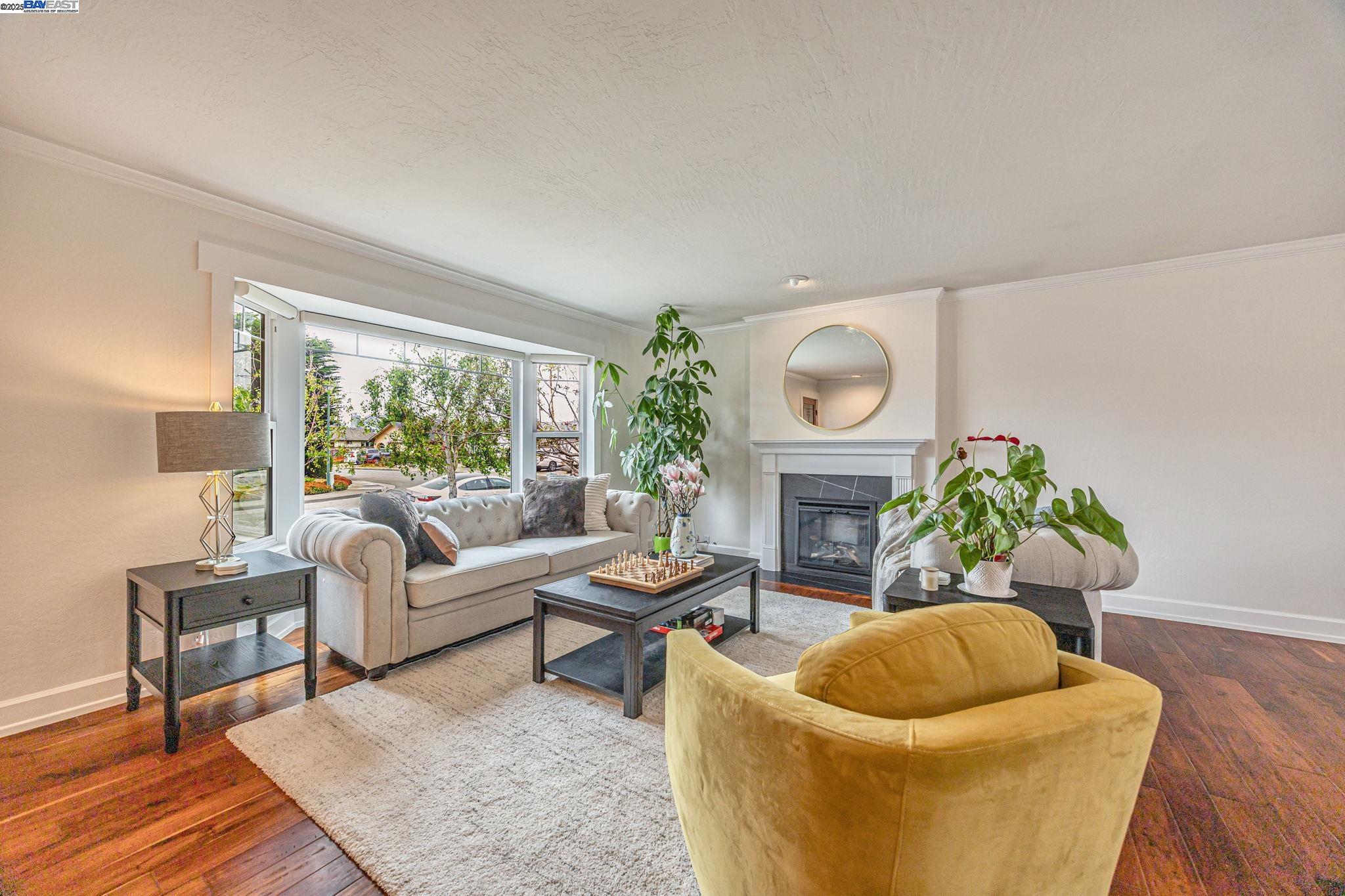 Detail Gallery Image 4 of 56 For 190 Shelter Cove Drive, Half Moon Bay,  CA 94019 - 4 Beds | 3 Baths